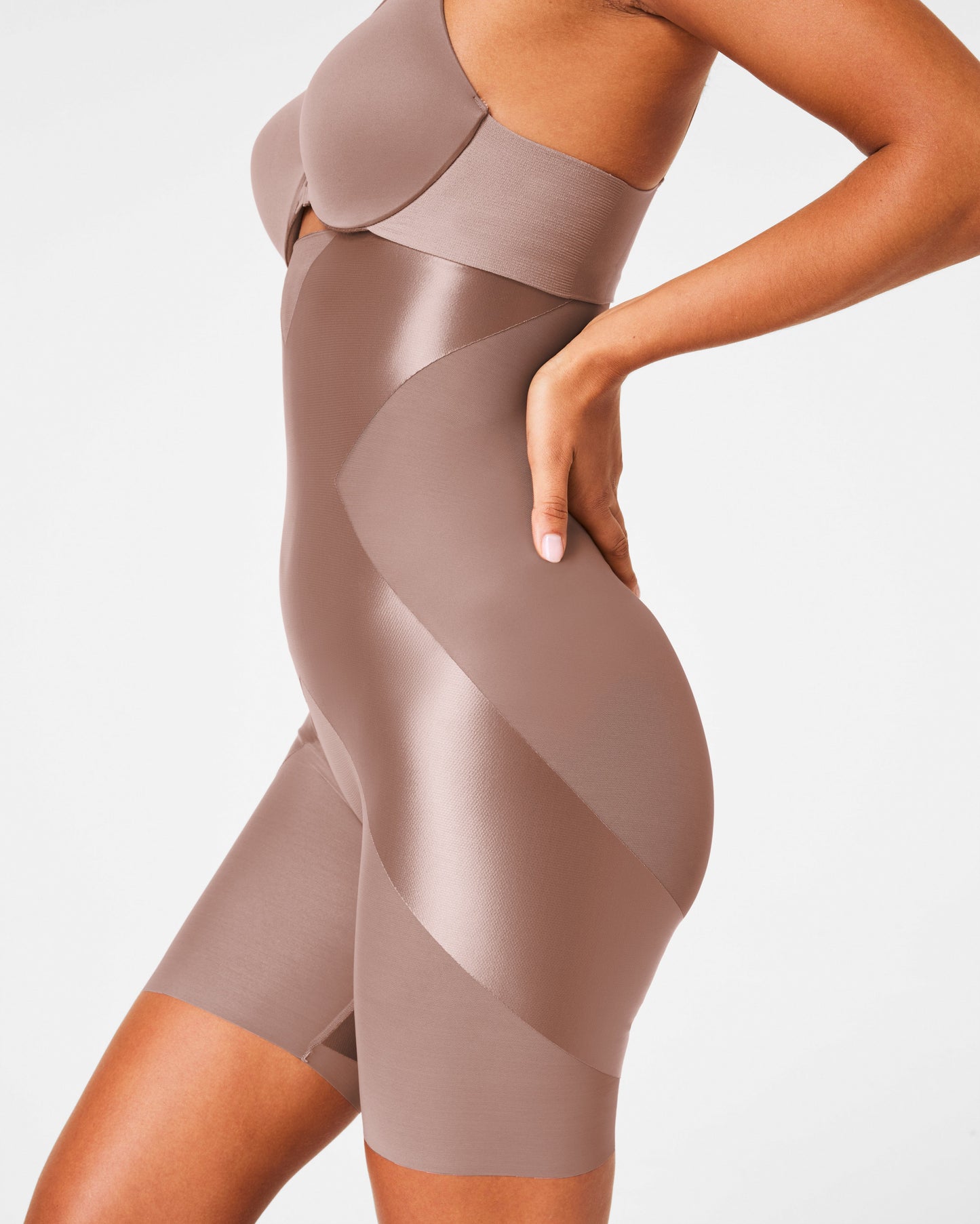 LUKUSAFIshape™ Satin-X™ High-Waisted Mid-Thigh Short