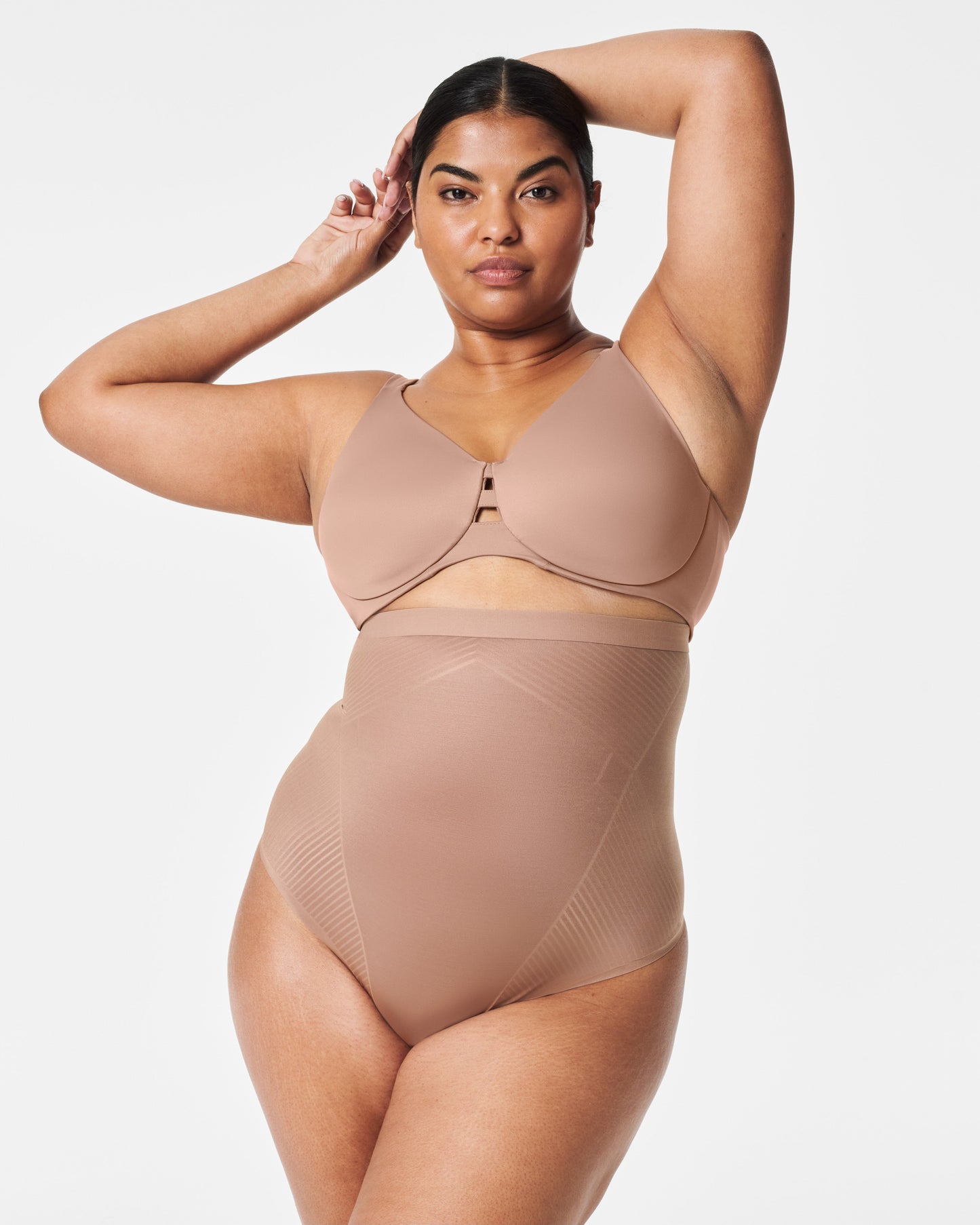LUKUSAFIshape™ Invisible High-Waisted Thong