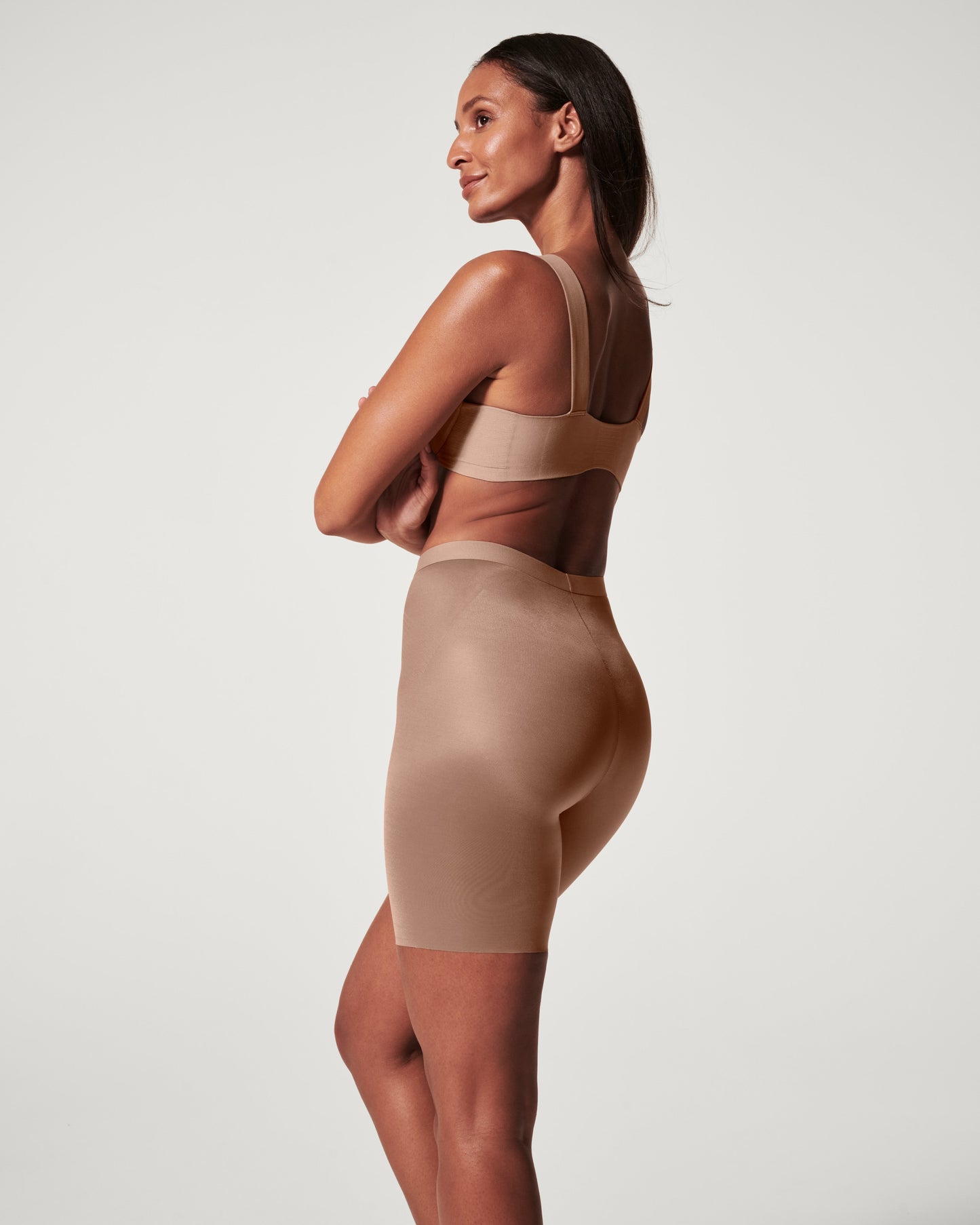 LUKUSAFIshape™ Invisible Mid-Thigh Short
