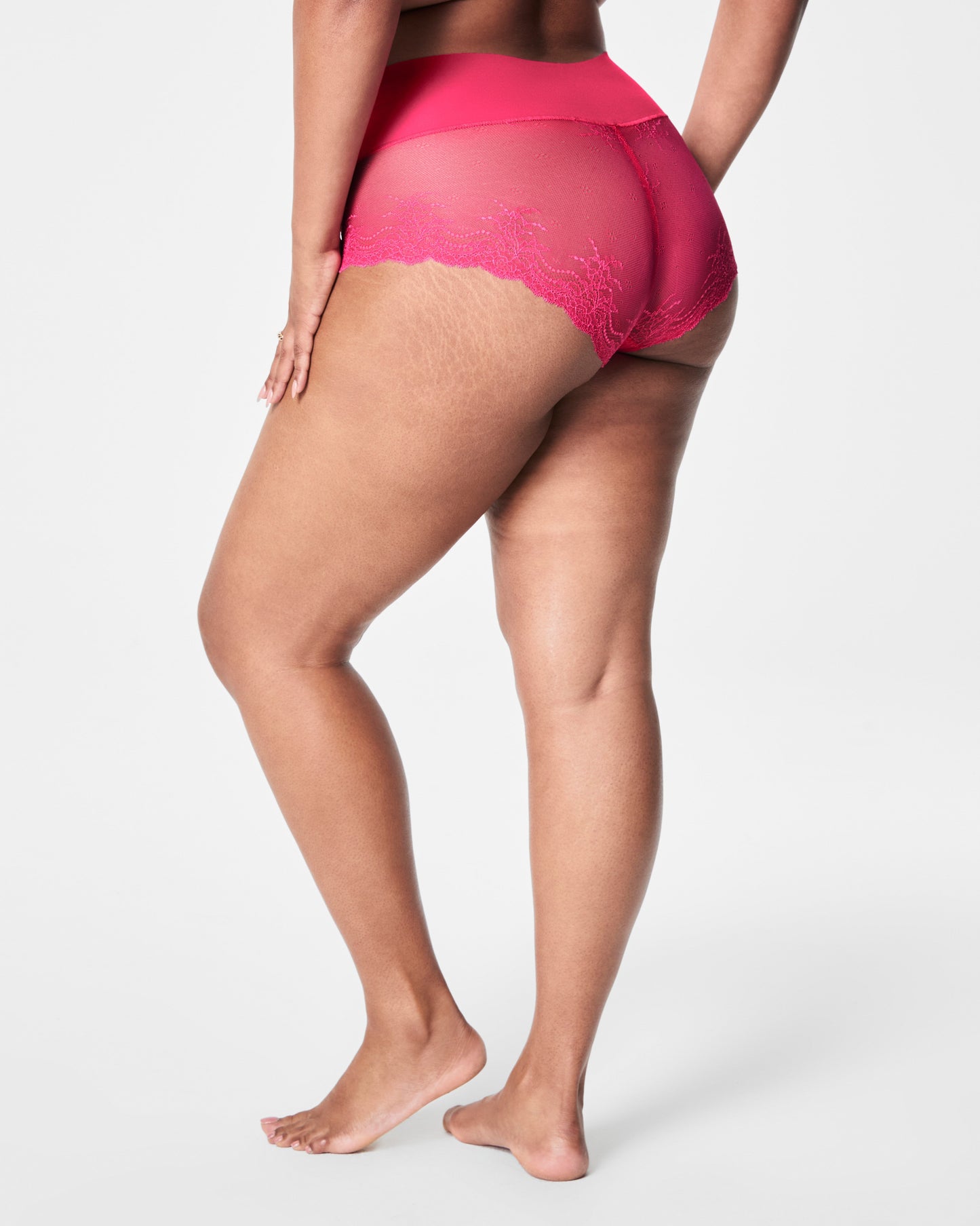 LUKUSAFIsupersmooth™ Undie-tectable® Lace Hi-Hipster
