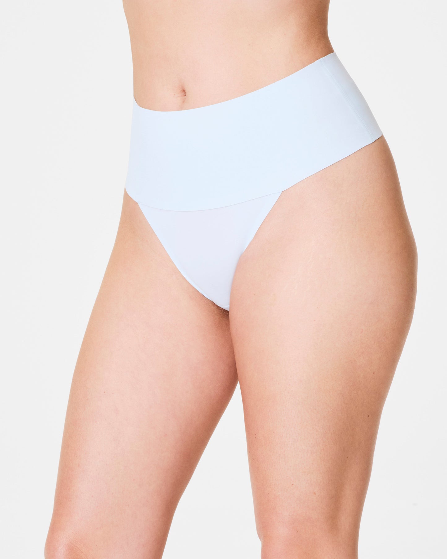 LUKUSAFIsupersmooth™ Undie-tectable® Thong