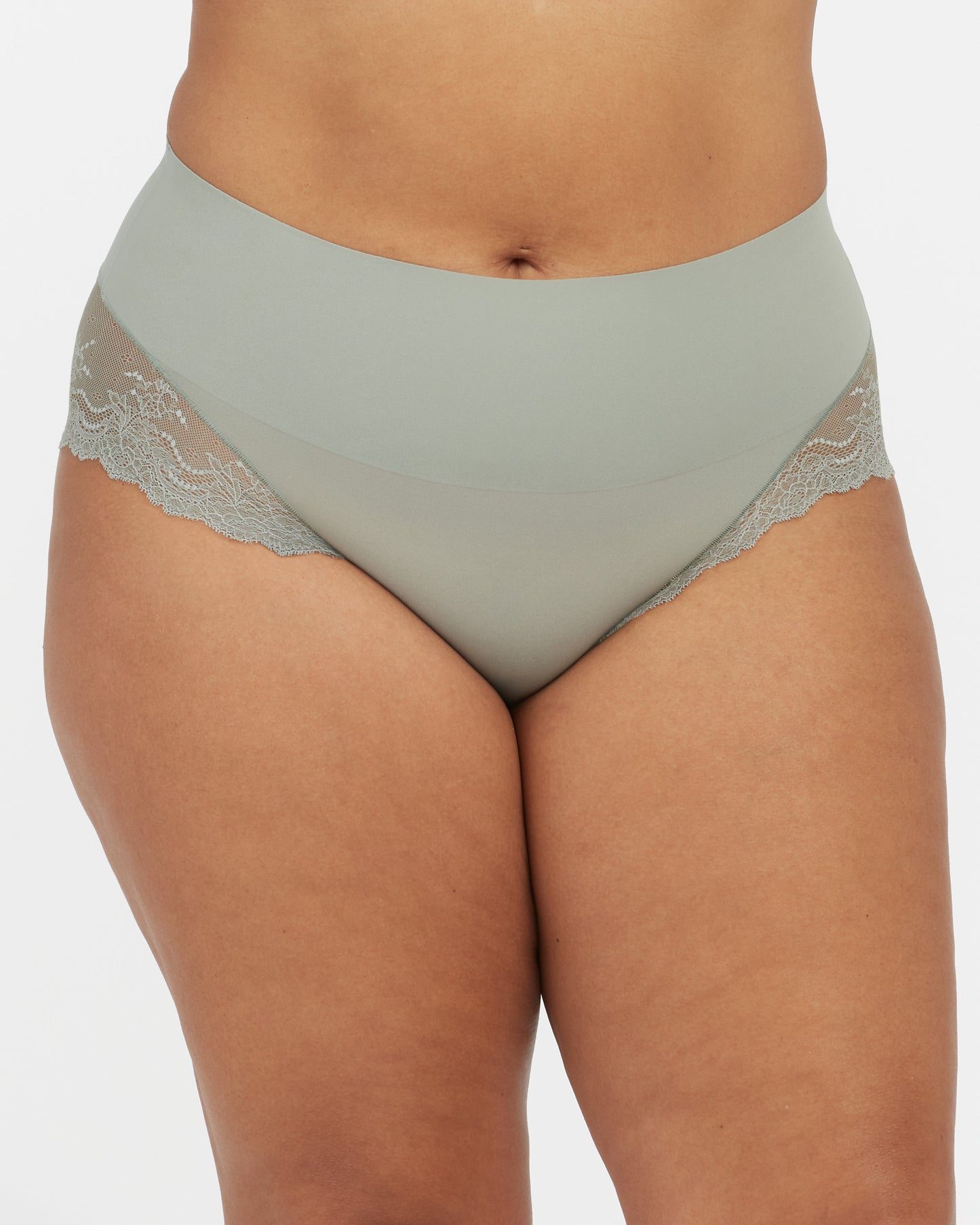 LUKUSAFIsupersmooth™ Undie-tectable® Lace Hi-Hipster