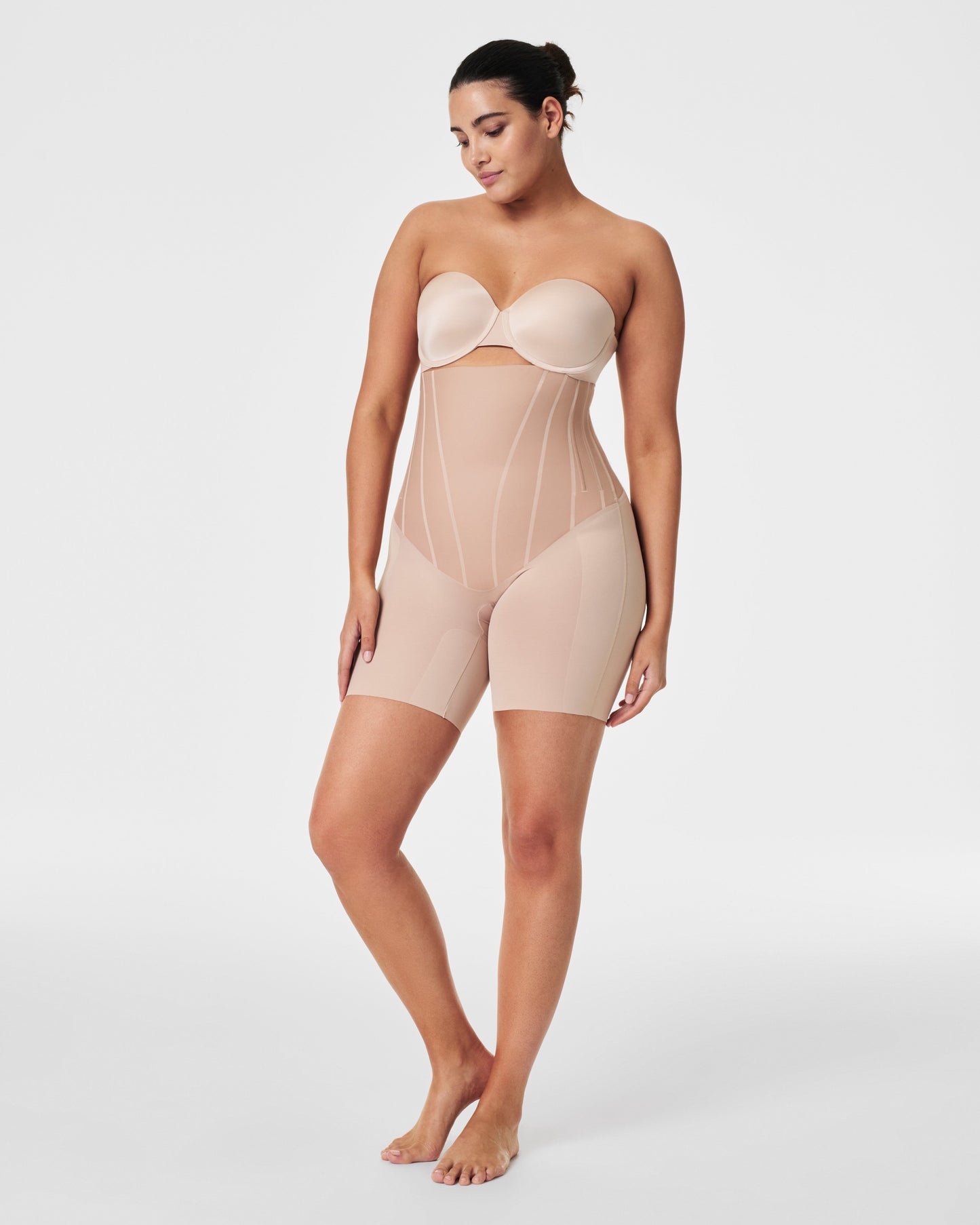 LUKUSAFIsupersculpt™ TotalContour High-Waisted Mid-Thigh Short