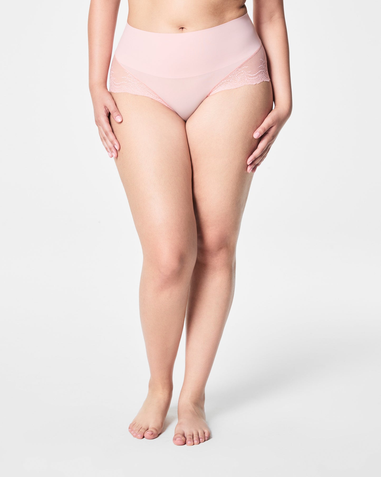 LUKUSAFIsupersmooth™ Undie-tectable® Lace Hi-Hipster