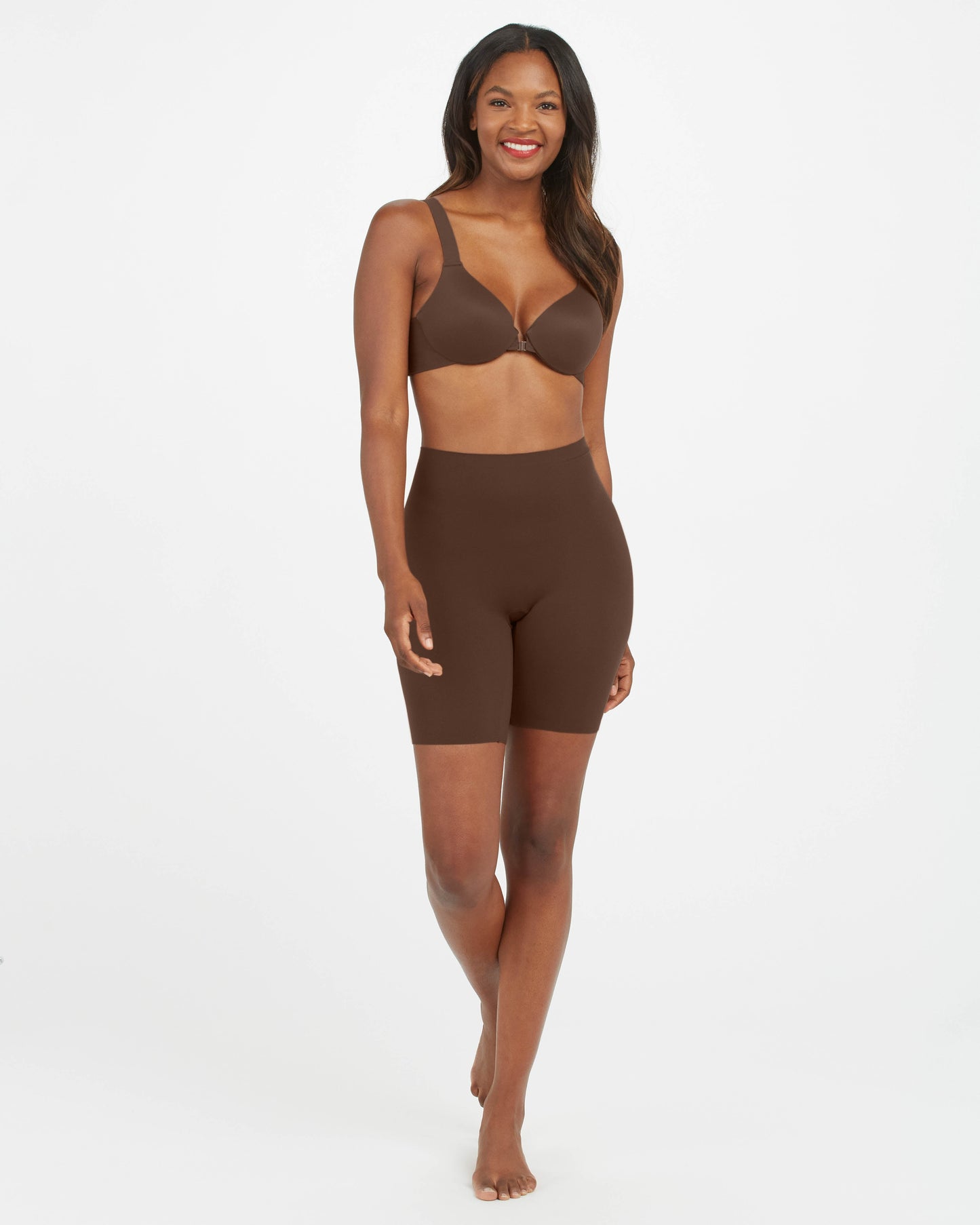 LUKUSAFIsupersmooth™ Fit-To-You Mid-Thigh Short