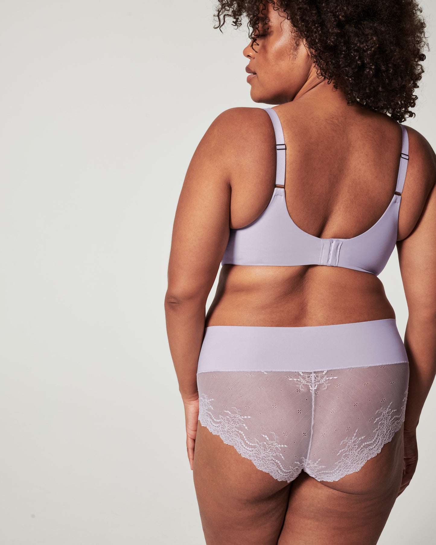 LUKUSAFIsupersmooth™ Undie-tectable® Lace Hi-Hipster