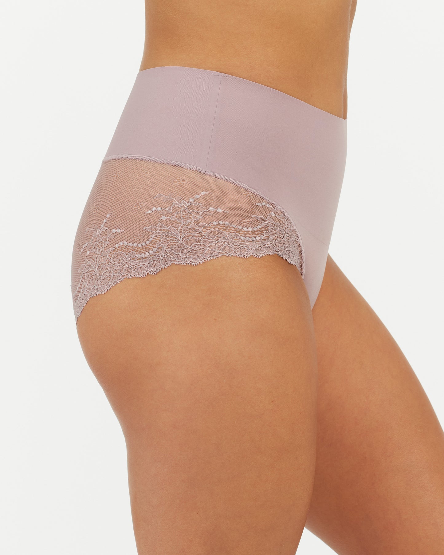 LUKUSAFIsupersmooth™ Undie-tectable® Lace Hi-Hipster