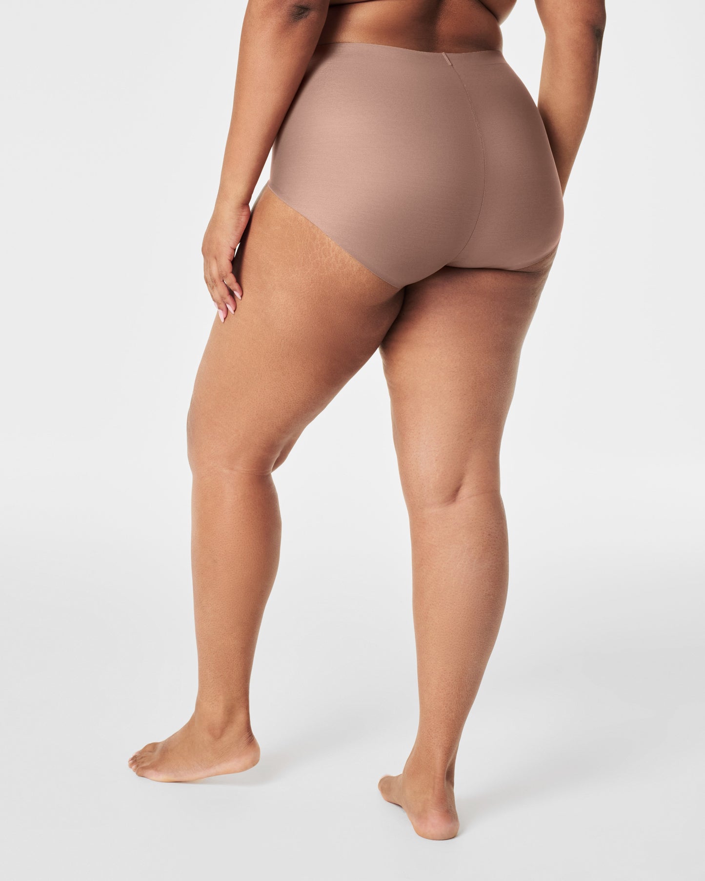 LUKUSAFIshape™ Sheer Control Brief