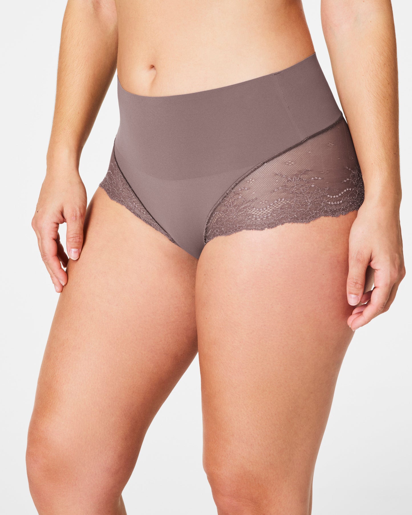 LUKUSAFIsupersmooth™ Undie-tectable® Lace Hi-Hipster
