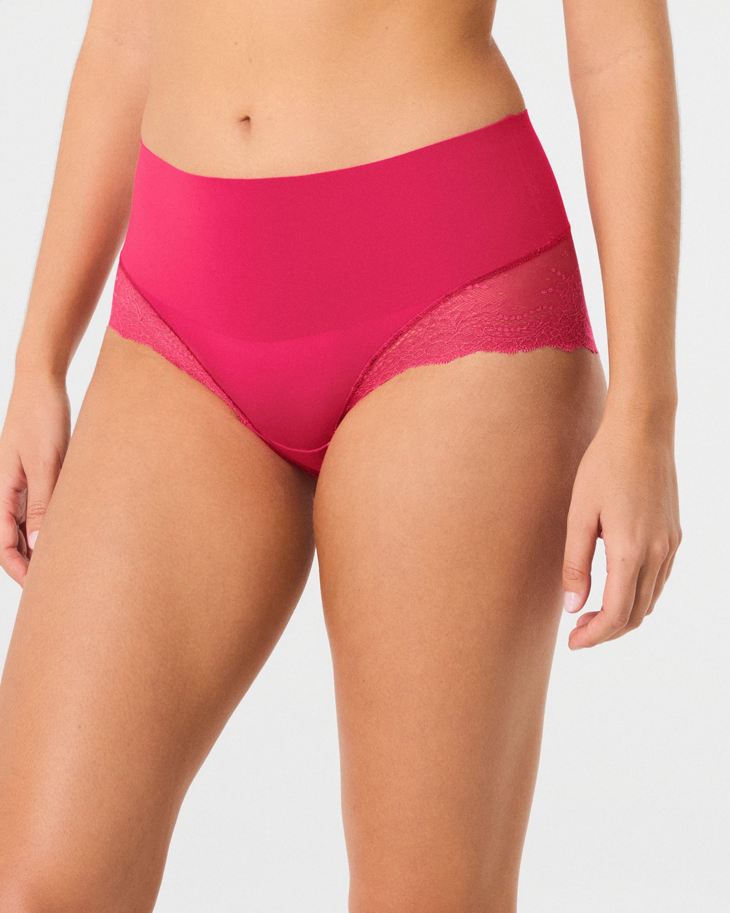 LUKUSAFIsupersmooth™ Undie-tectable® Lace Hi-Hipster