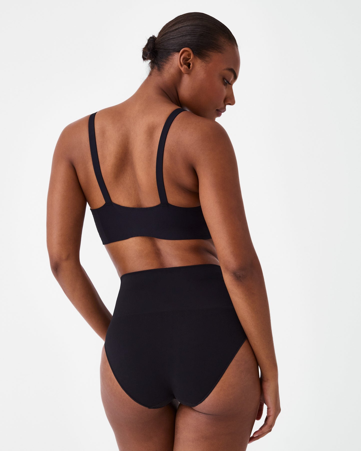 LUKUSAFIsmooth™ Bra-llelujah!® Adjustable Plunge Wireless Lift Bra