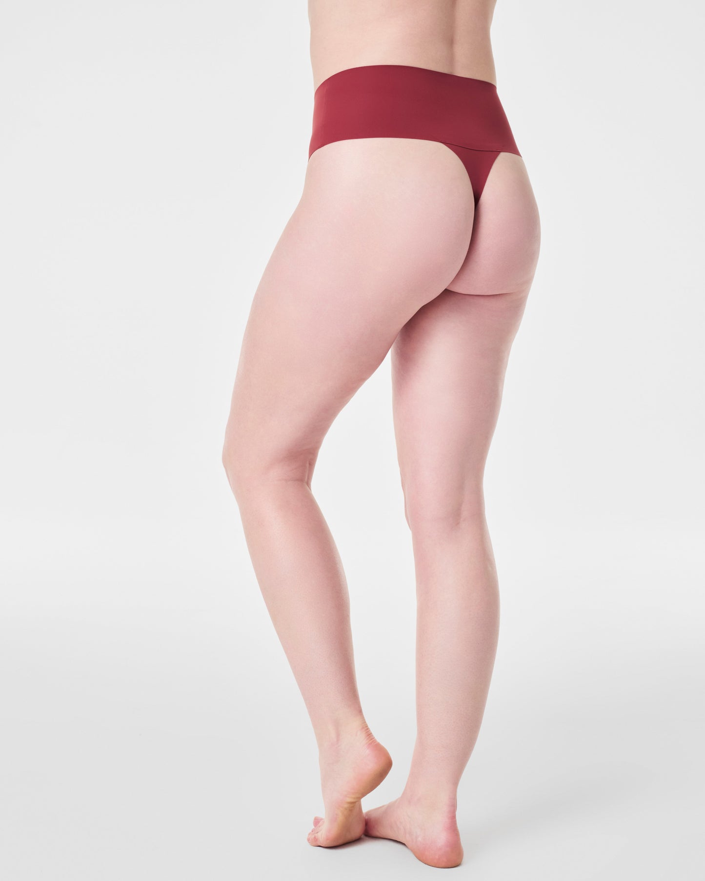LUKUSAFIsupersmooth™ Undie-tectable® Thong