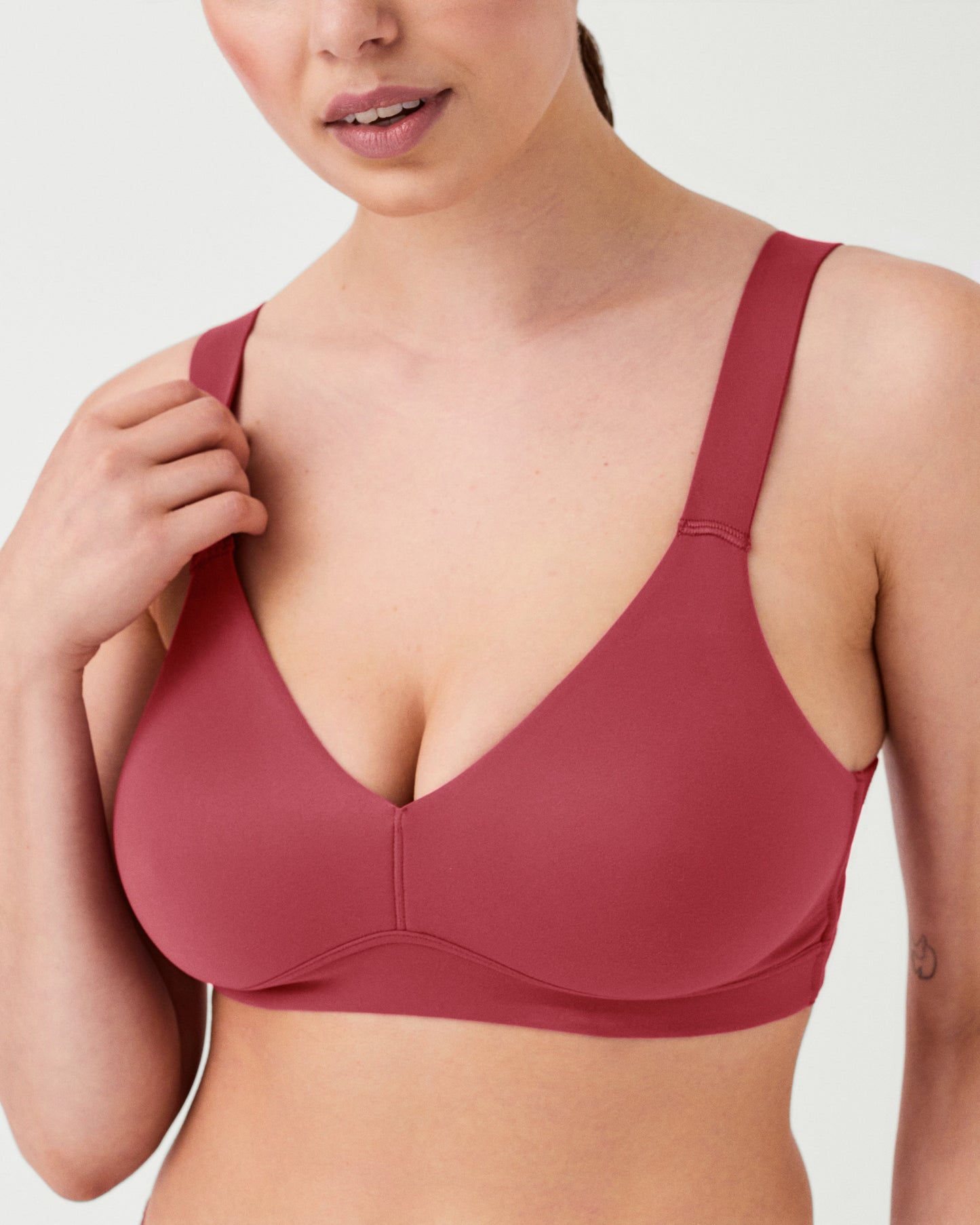 LUKUSAFIsmooth™ Bra-llelujah!® Unlined Bralette