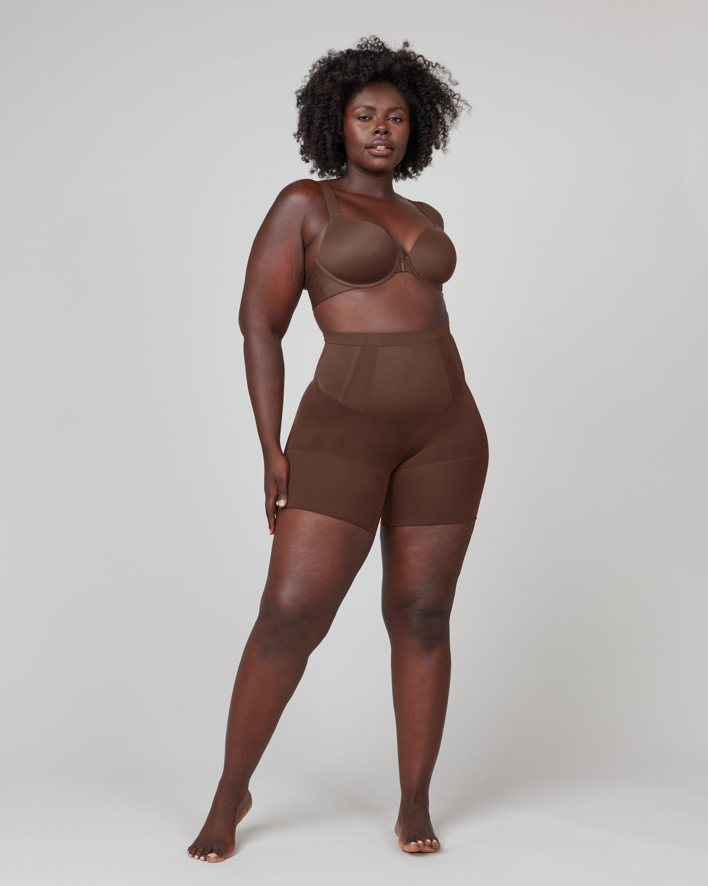 LUKUSAFIsculpt™ OnCore Mid-Thigh Short