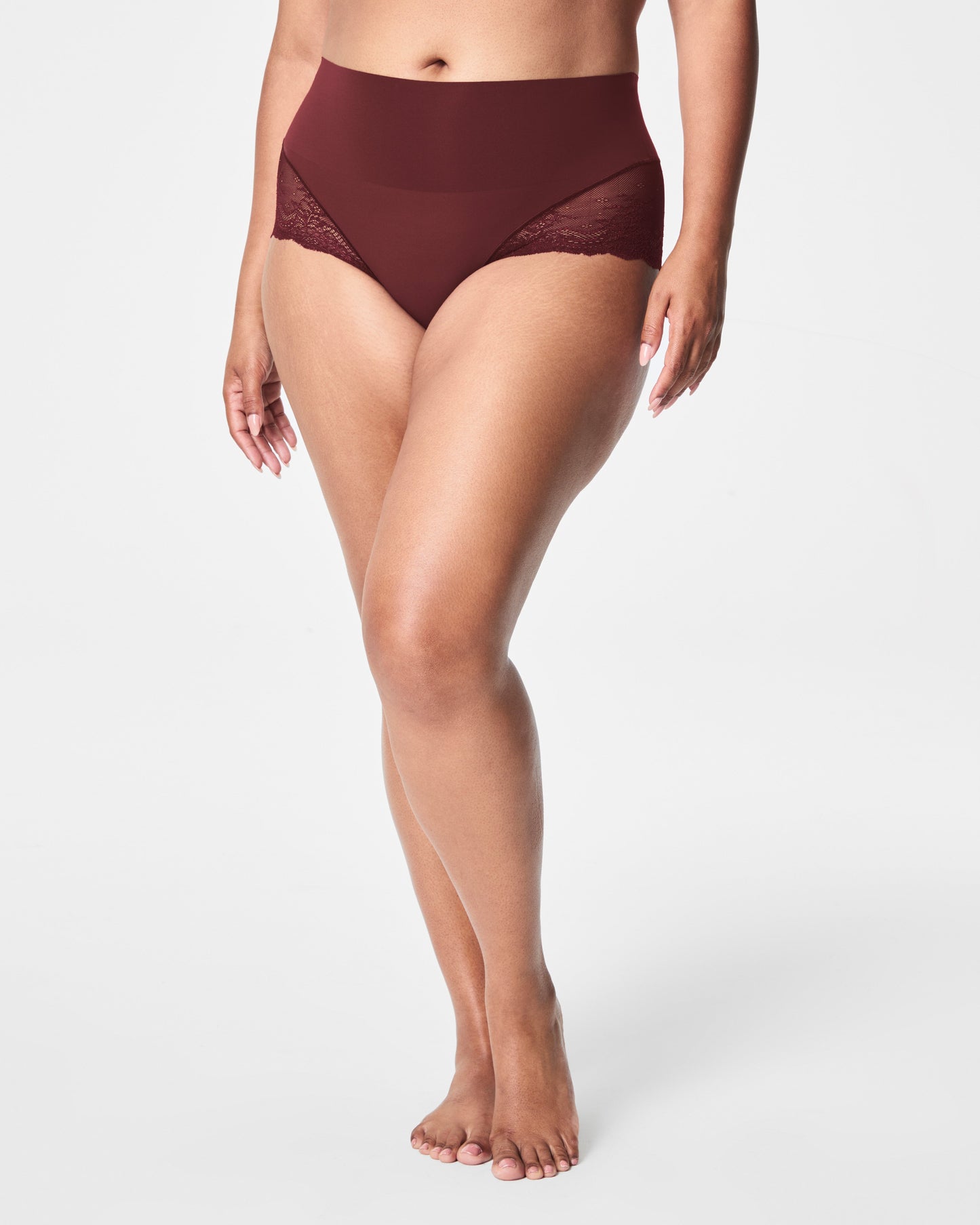 LUKUSAFIsupersmooth™ Undie-tectable® Lace Hi-Hipster