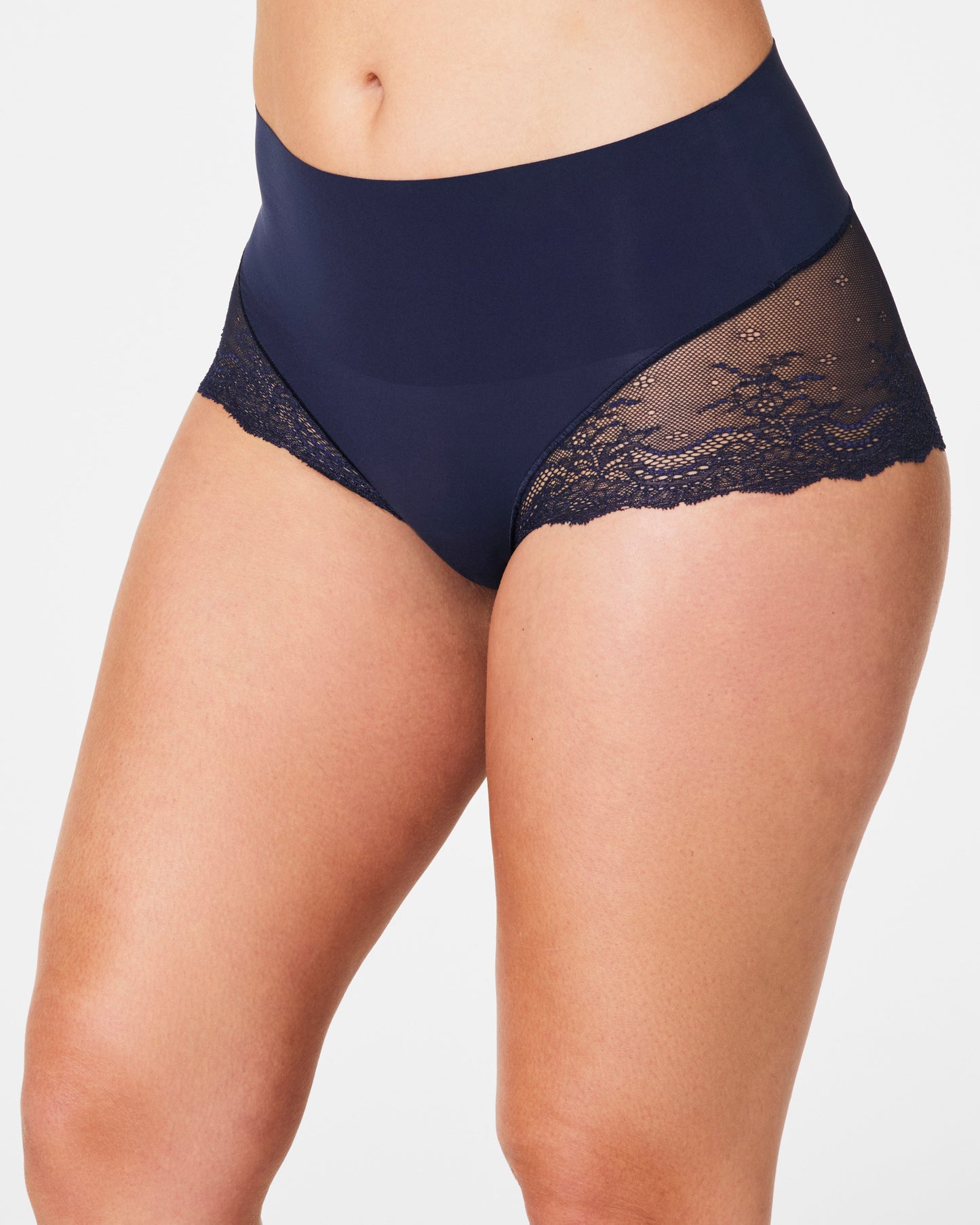 LUKUSAFIsupersmooth™ Undie-tectable® Lace Hi-Hipster