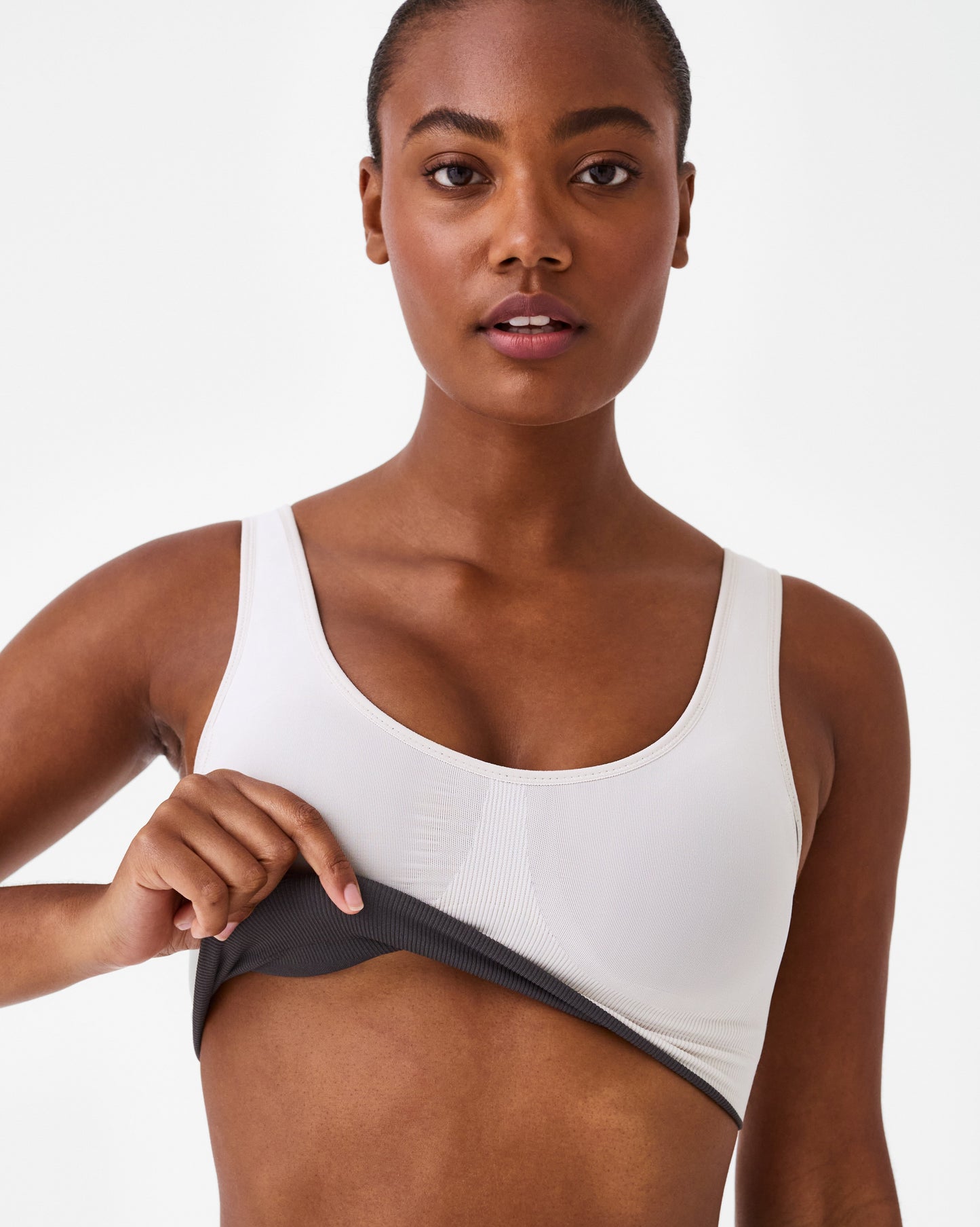 LUKUSAFIsmooth® Breast of Both Worlds® Reversible Comfort Bra