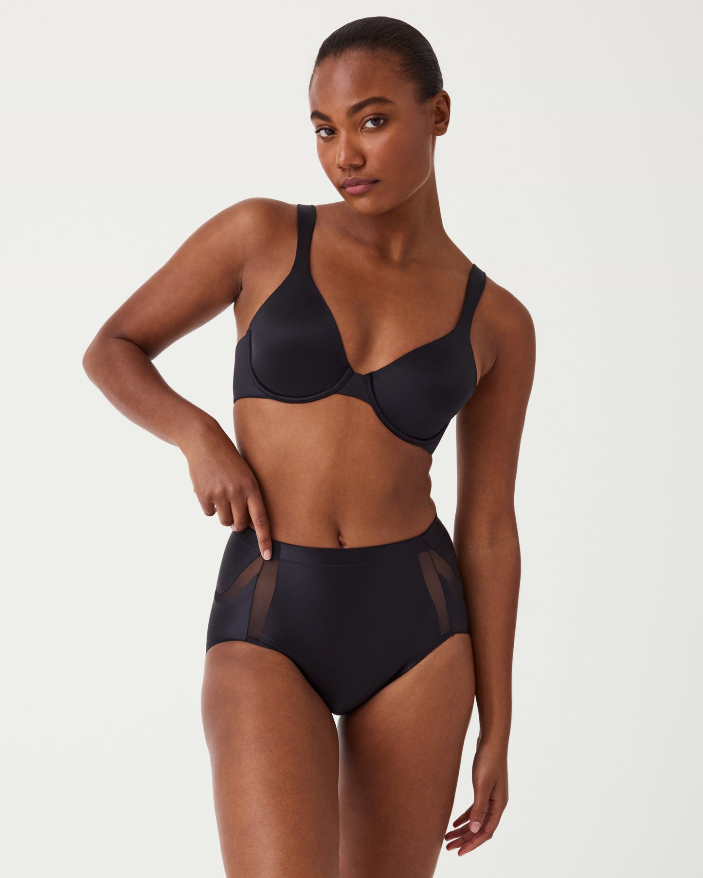 LUKUSAFIshape™ Booty-Lifting Brief