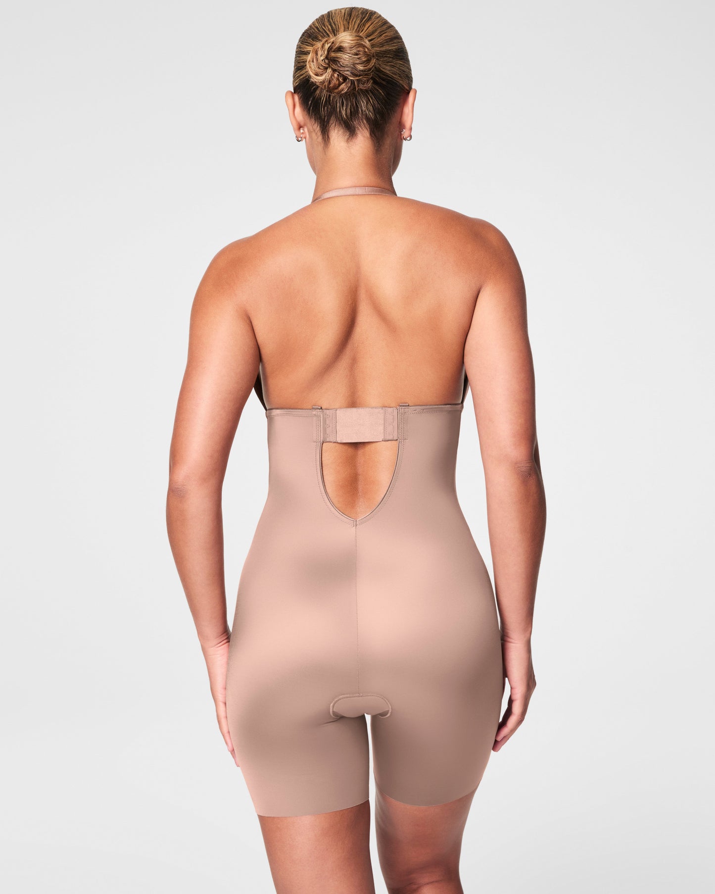 LUKUSAFIshape™ Suit Your Fancy Plunge Low-Back Mid-Thigh Bodysuit