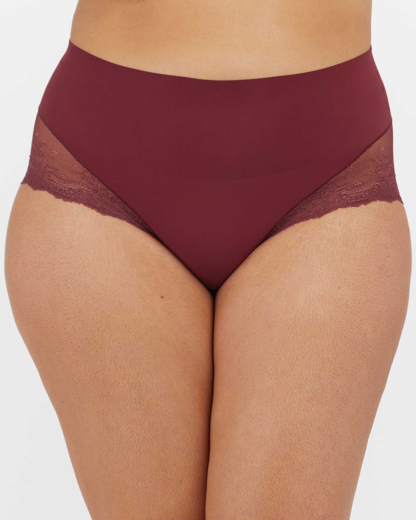 LUKUSAFIsupersmooth™ Undie-tectable® Lace Hi-Hipster