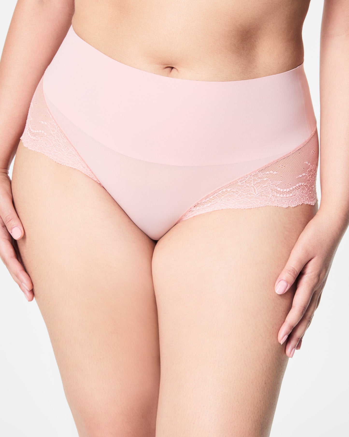LUKUSAFIsupersmooth™ Undie-tectable® Lace Hi-Hipster