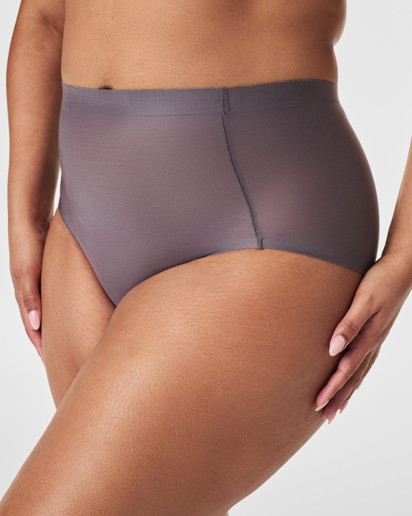 LUKUSAFIshape™ Sheer Control Brief