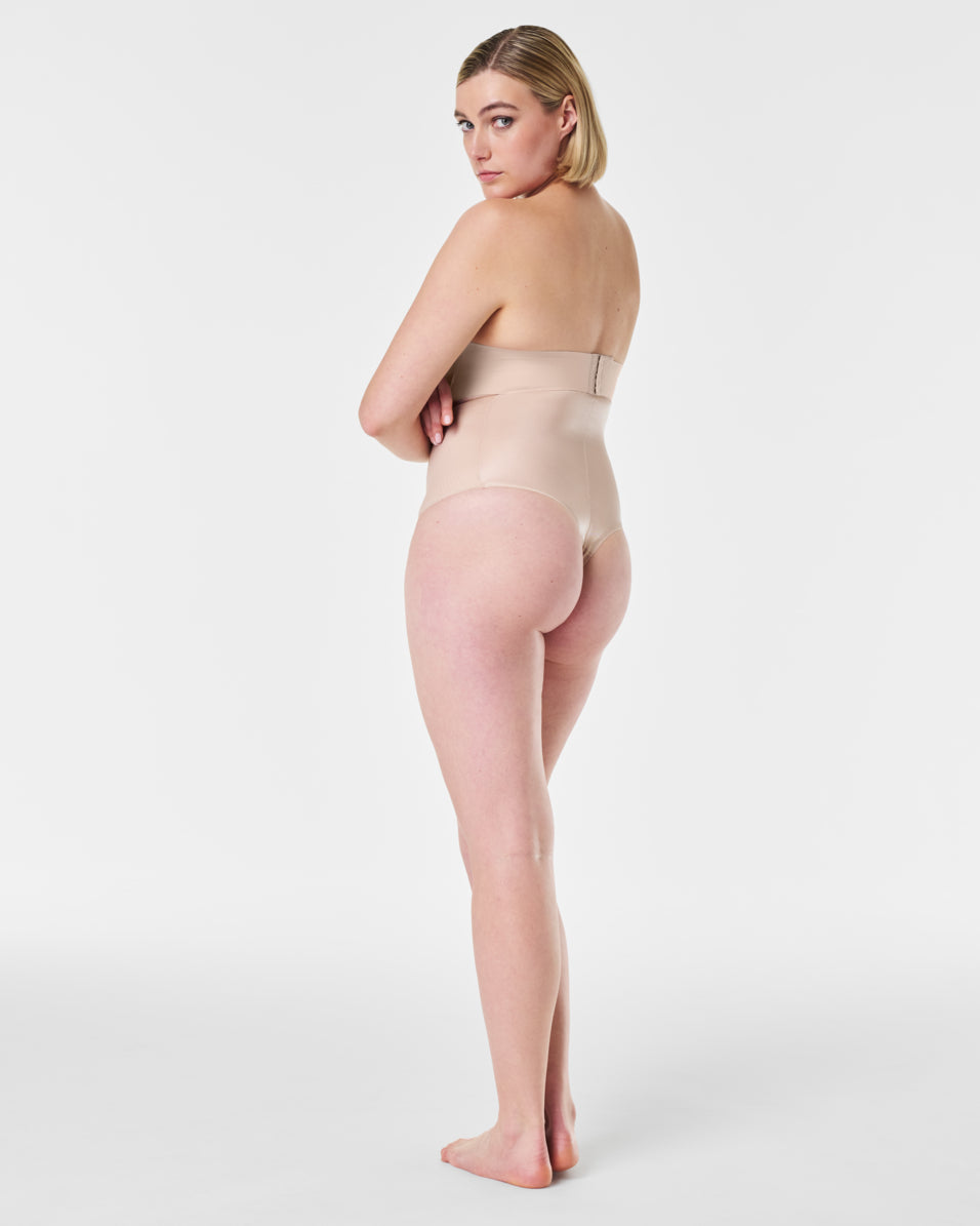 LUKUSAFIshape™ Invisible High-Waisted Thong