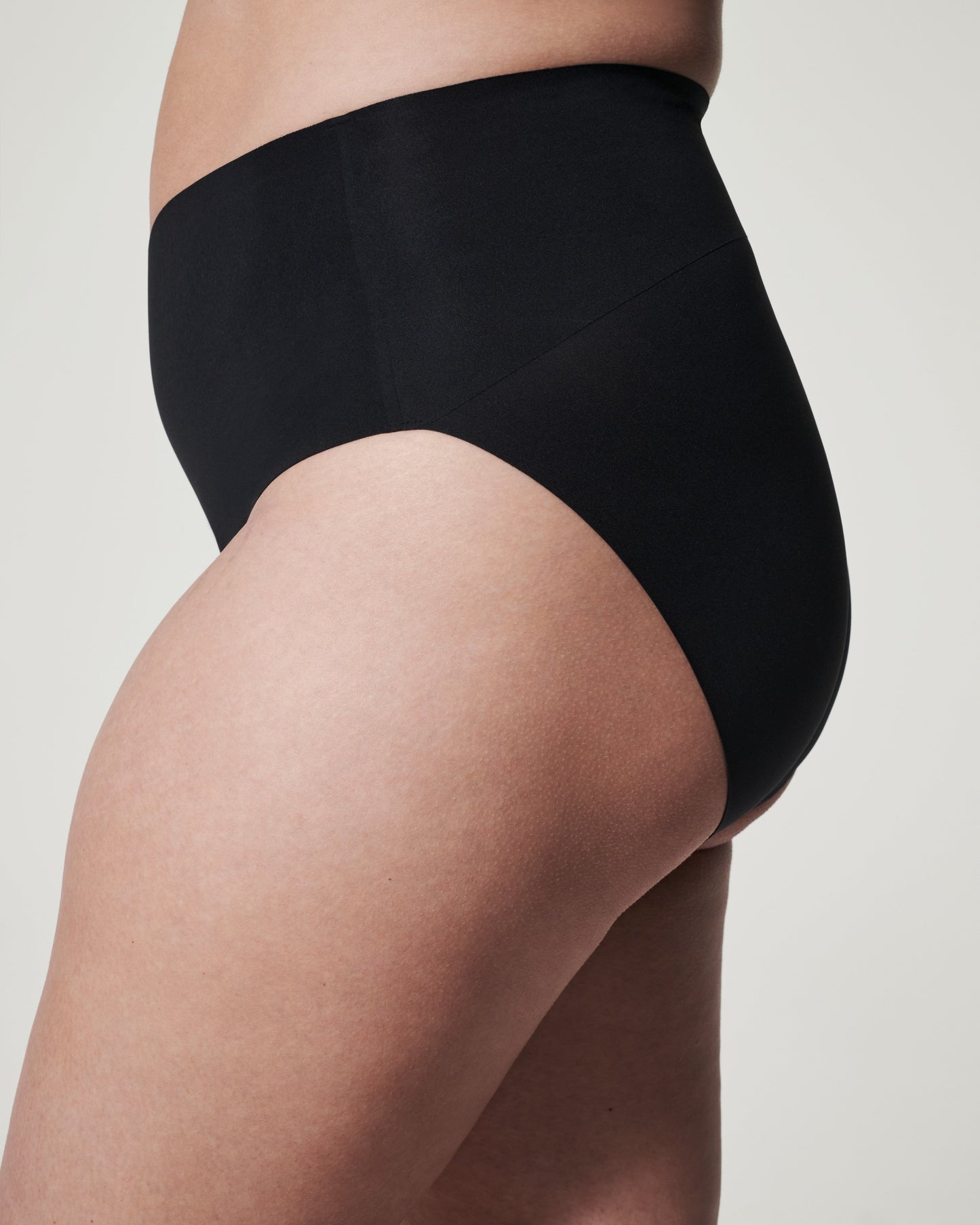 LUKUSAFIsupersmooth™ Undie-tectable® Brief