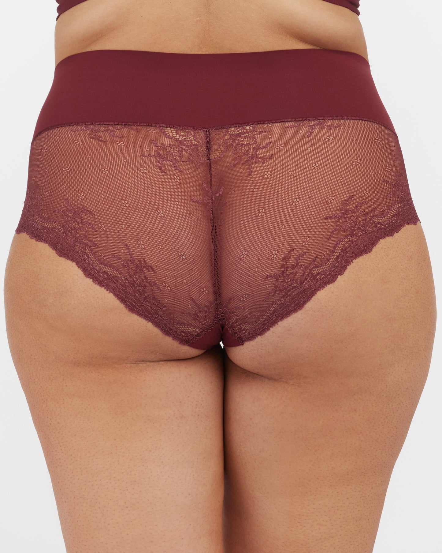 LUKUSAFIsupersmooth™ Undie-tectable® Lace Hi-Hipster