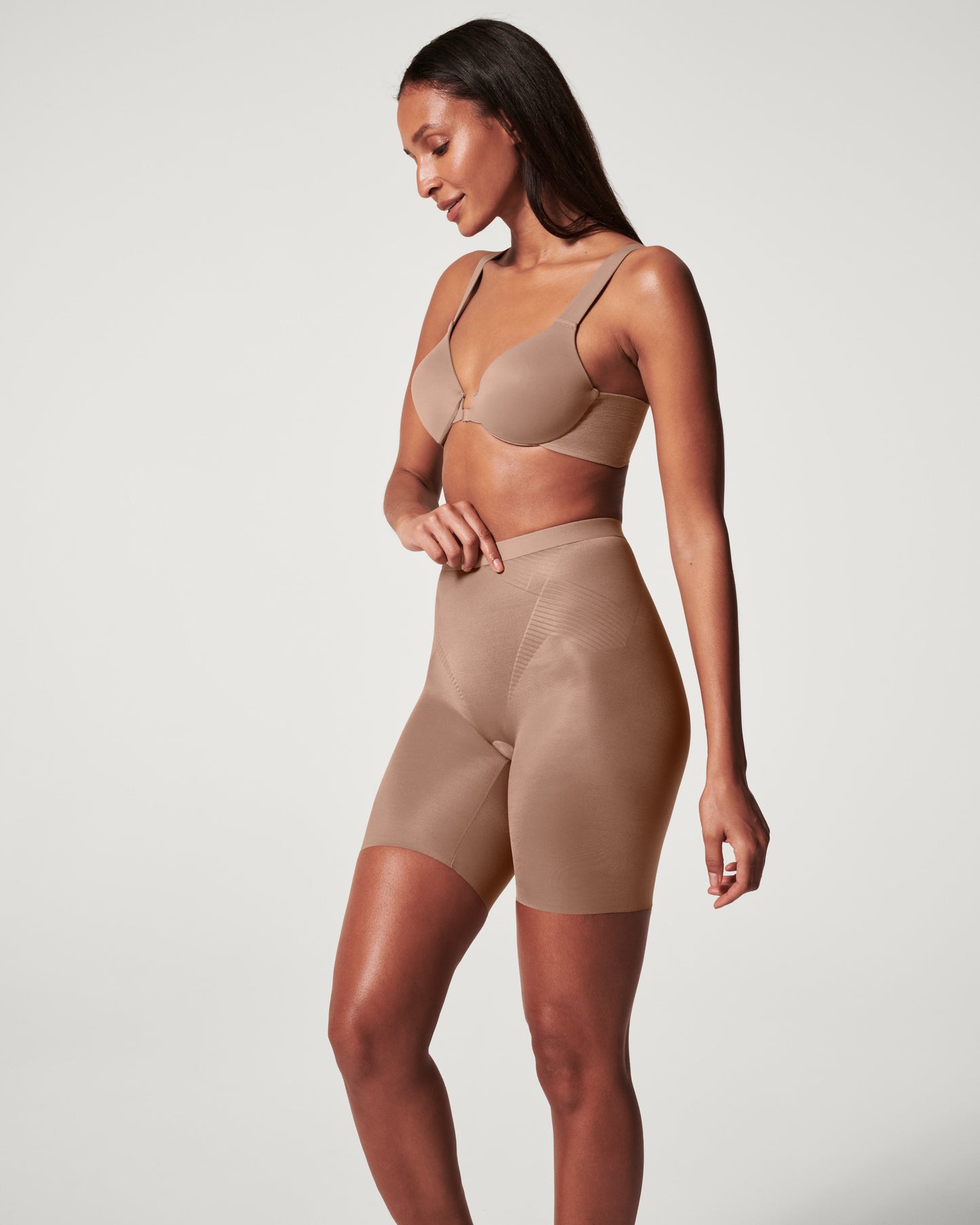 LUKUSAFIshape™ Invisible Mid-Thigh Short