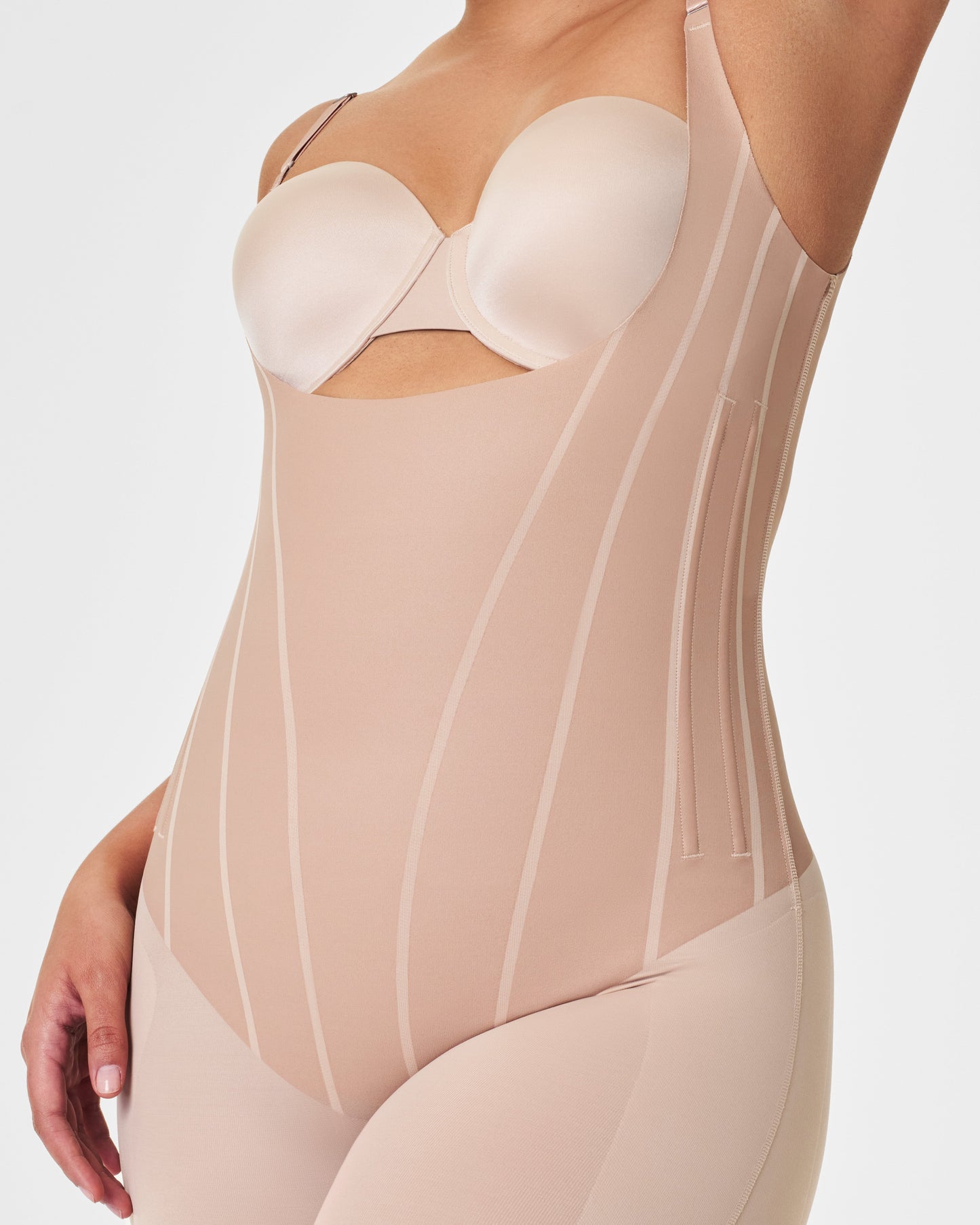 LUKUSAFIsupersculpt™ TotalContour Open-Bust Mid-Thigh Bodysuit