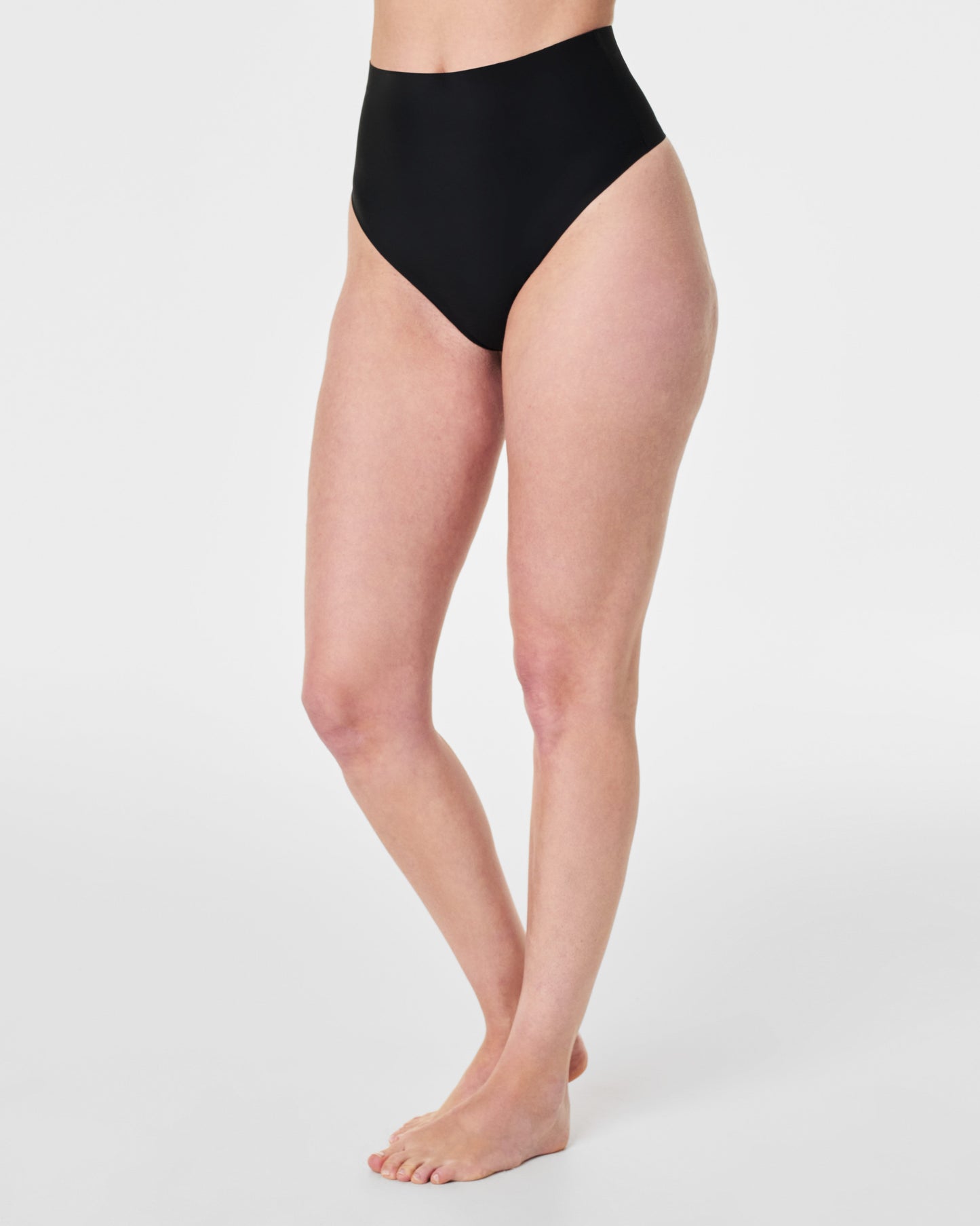 LUKUSAFIshape™ Sheer Control Thong