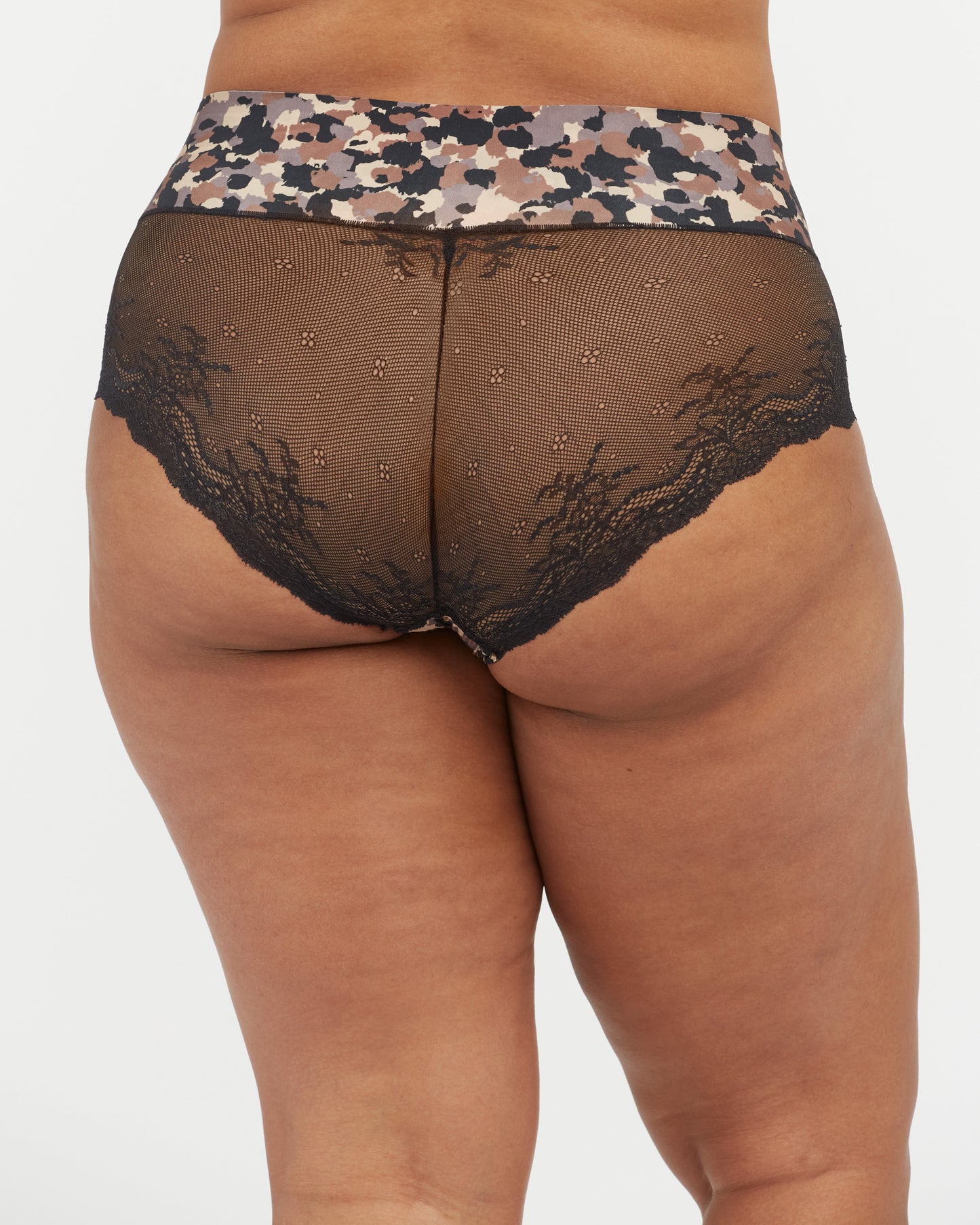 LUKUSAFIsupersmooth™ Undie-tectable® Lace Hi-Hipster