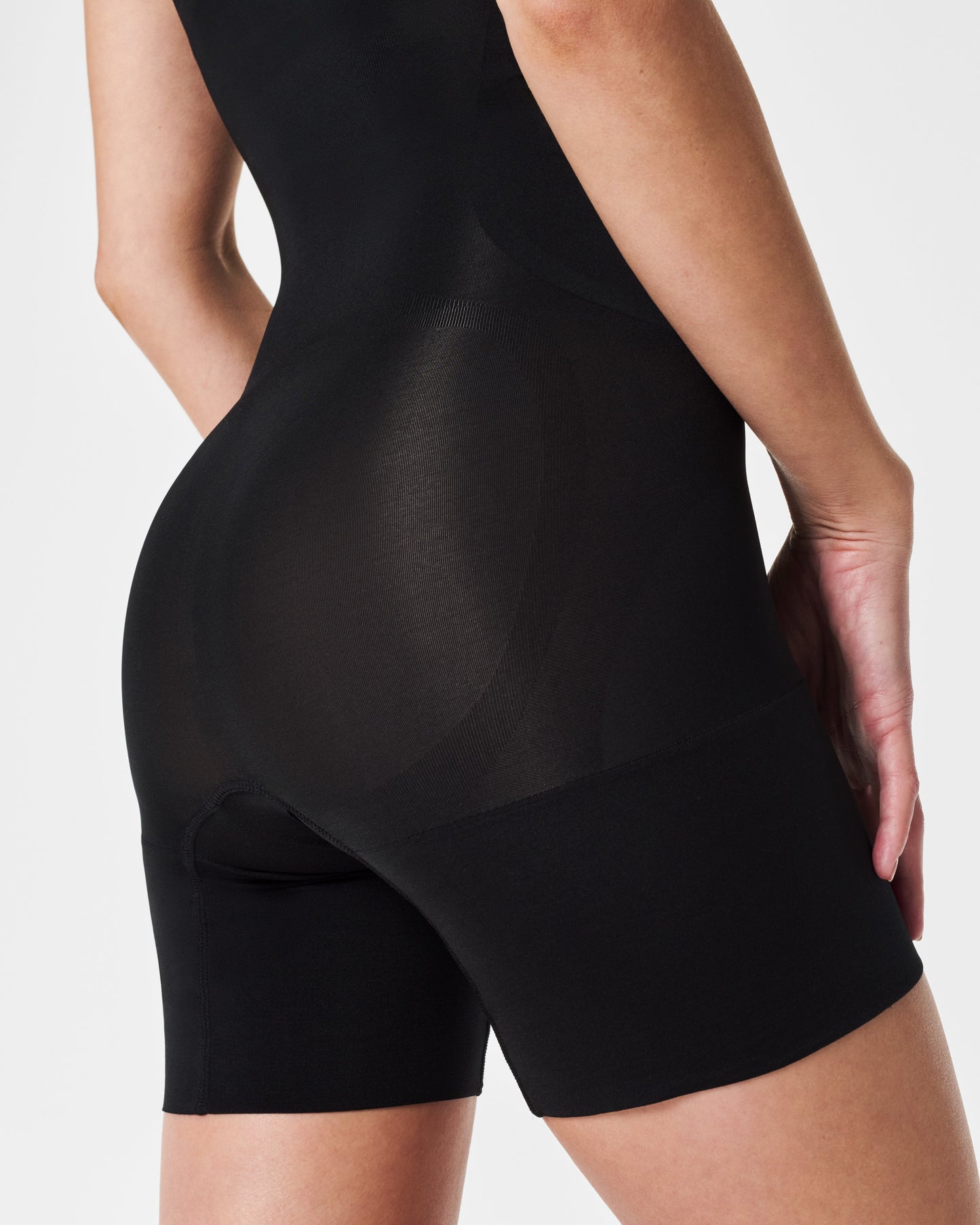 LUKUSAFIshape™ OnCore Open-Bust Mid-Thigh Bodysuit