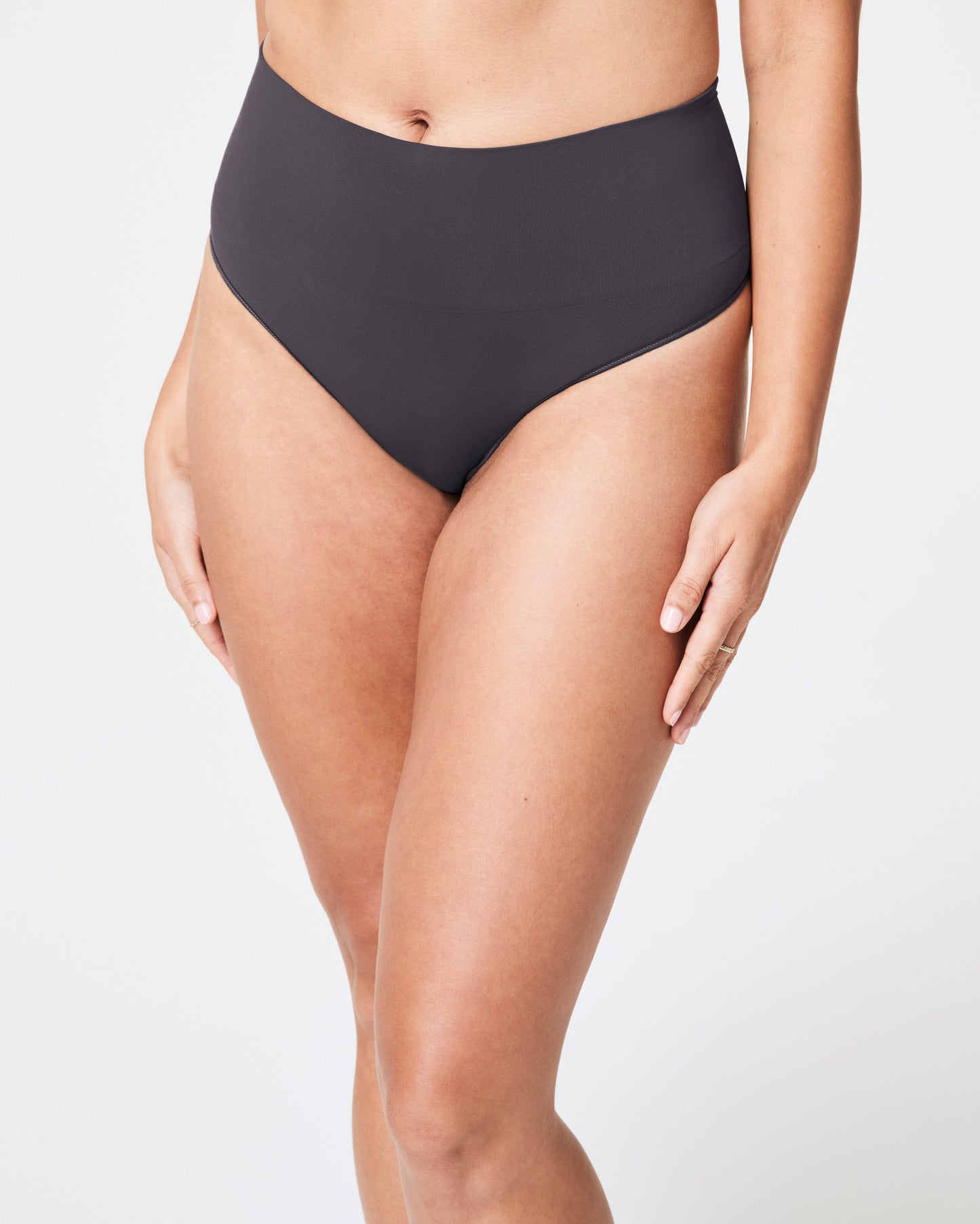 LUKUSAFIshape™ ExtraOrdinary Thong
