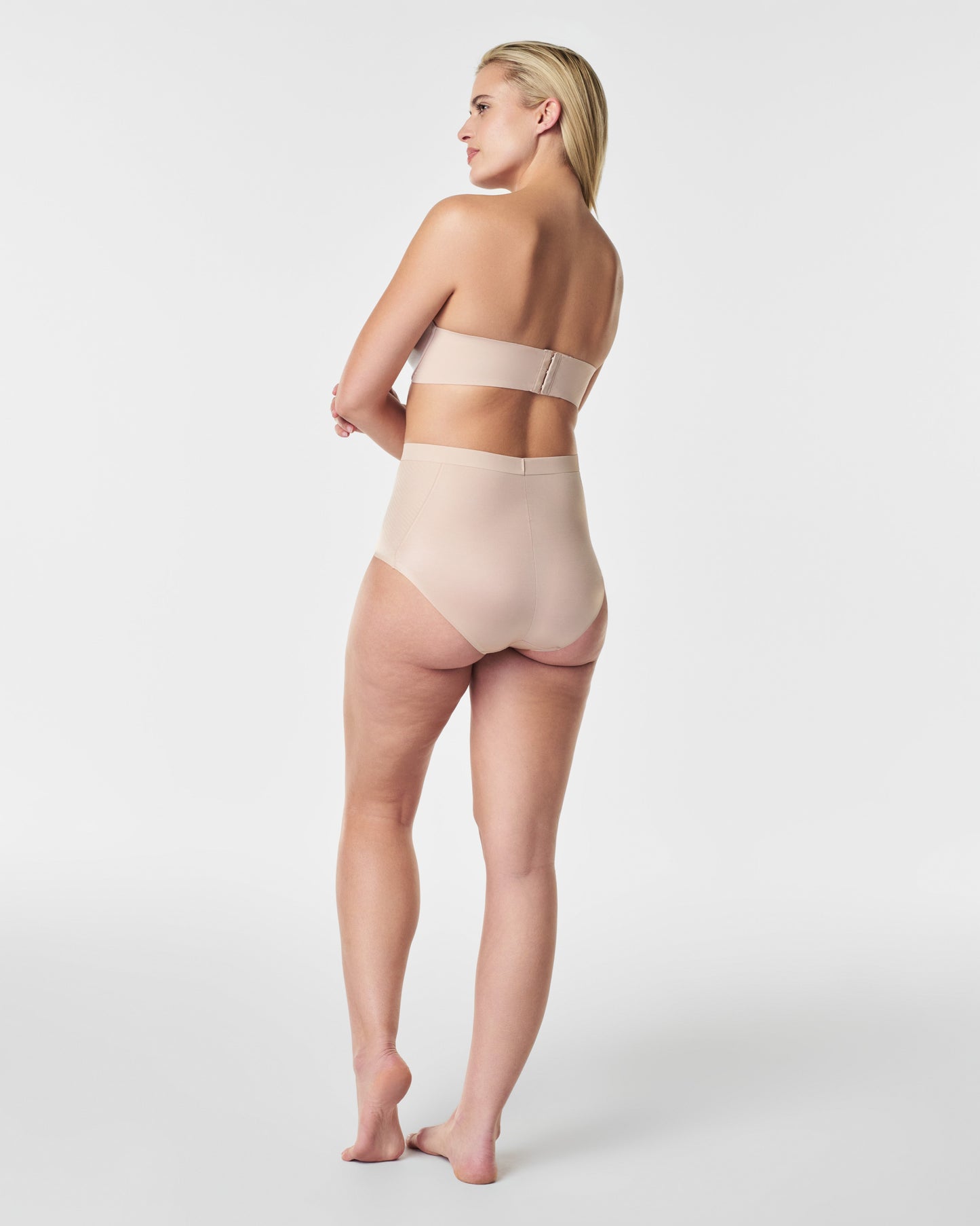 LUKUSAFIsmooth™ Suit Your Fancy Strapless Bra
