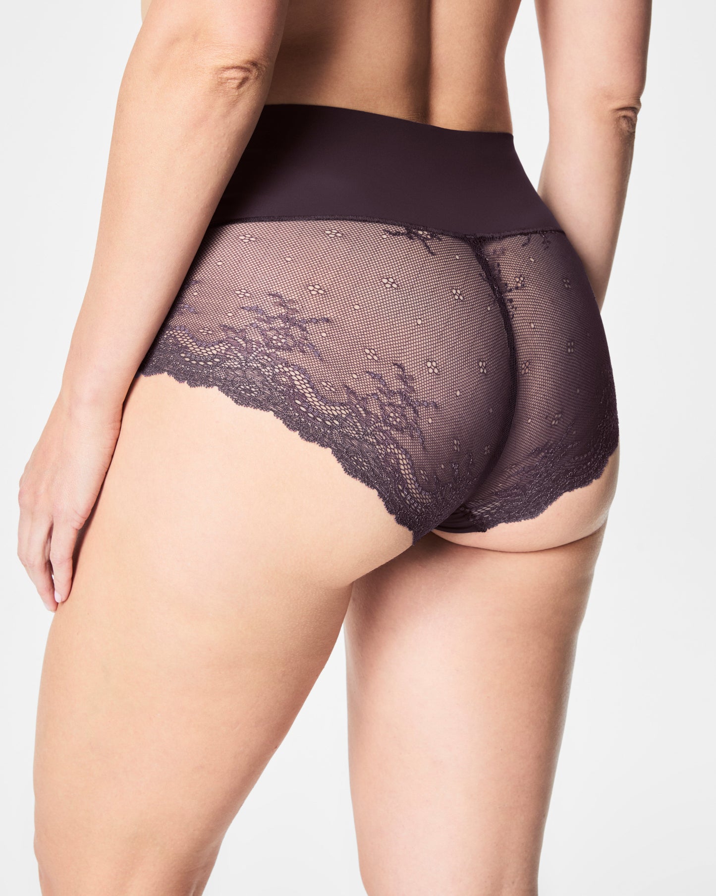 LUKUSAFIsupersmooth™ Undie-tectable® Lace Hi-Hipster