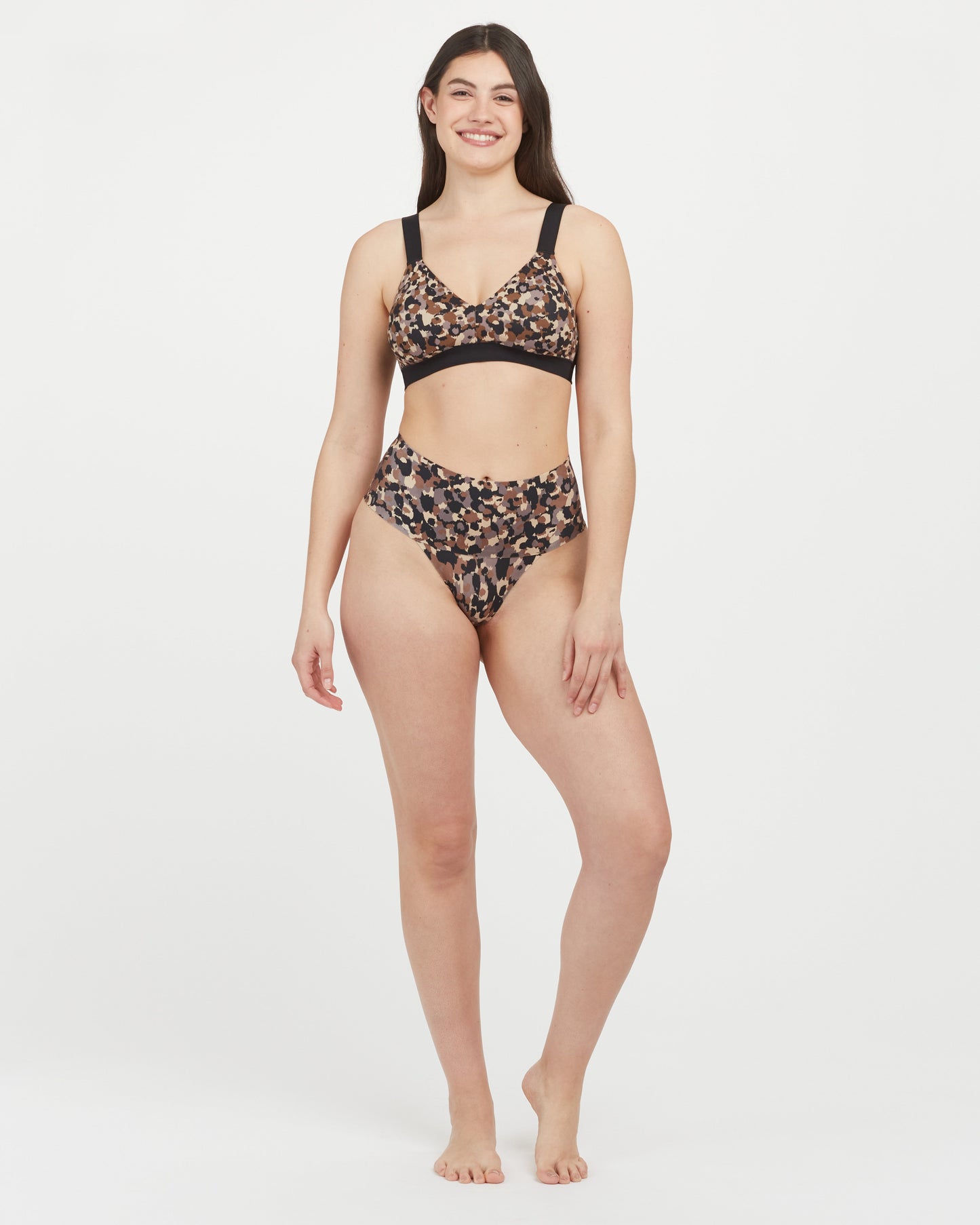 LUKUSAFIsupersmooth™ Undie-tectable® Thong