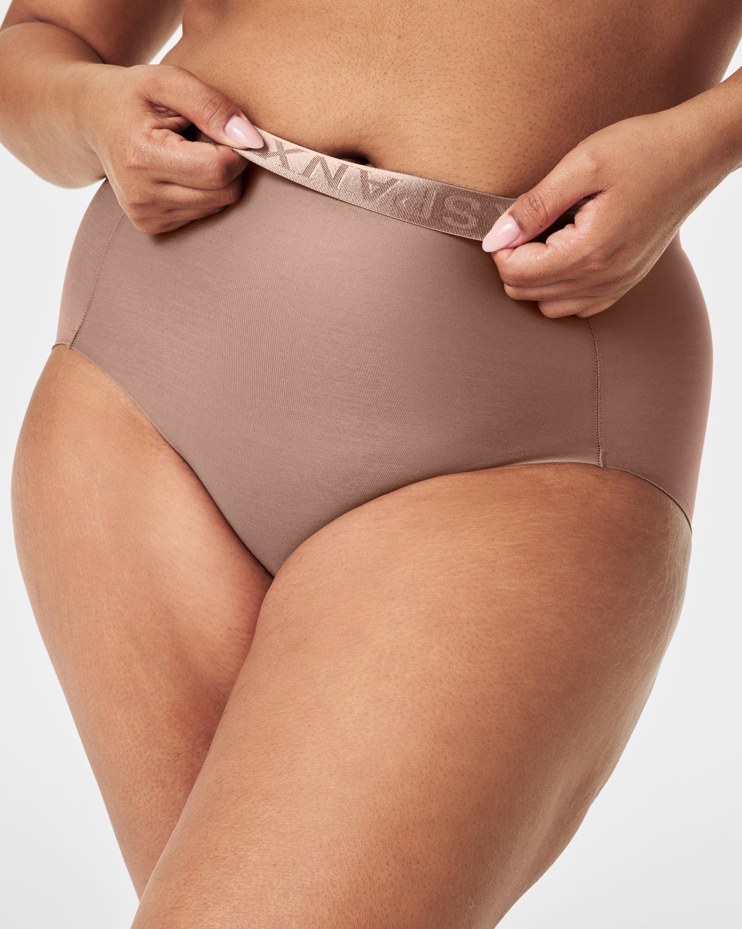 LUKUSAFIshape™ Sheer Control Brief