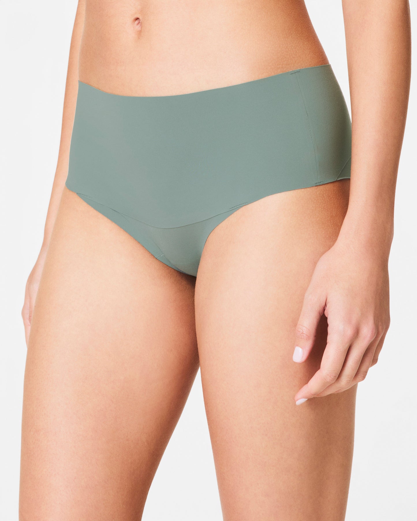 LUKUSAFIsupersmooth™ Undie-tectable® Tanga