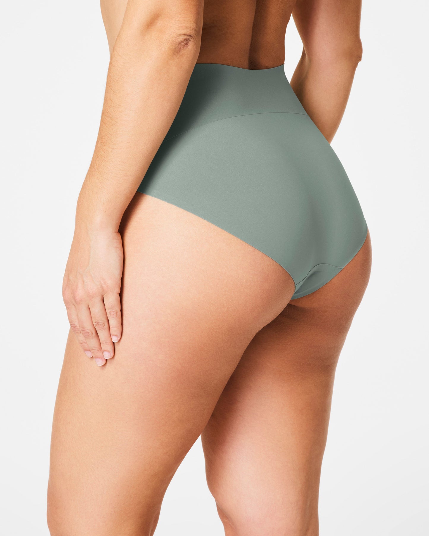 LUKUSAFIsupersmooth™ Undie-tectable® Hi-Leg Brief