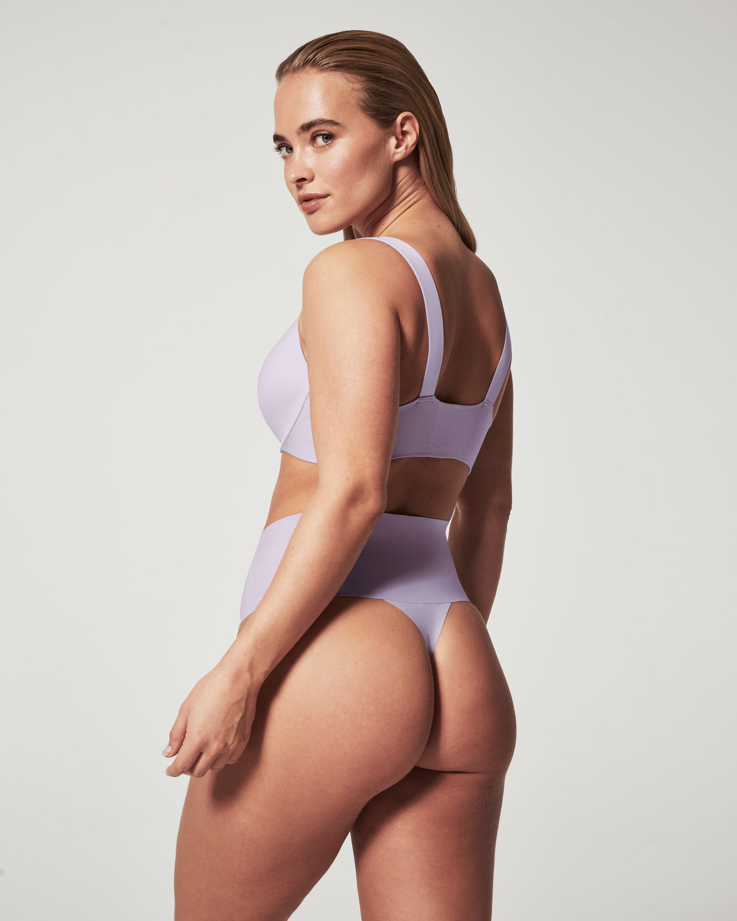 LUKUSAFIsupersmooth™ Undie-tectable® Thong