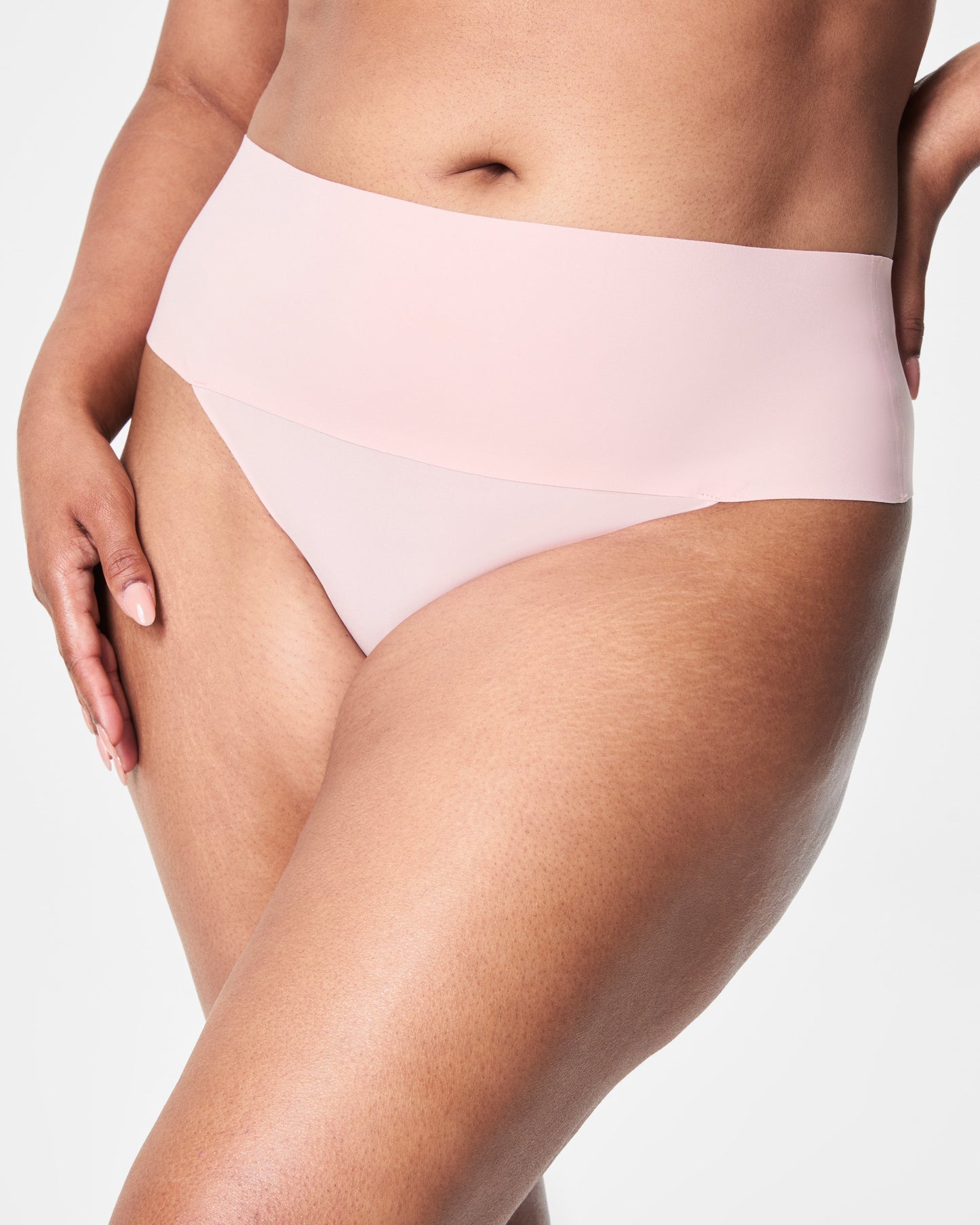 LUKUSAFIsupersmooth™ Undie-tectable® Thong
