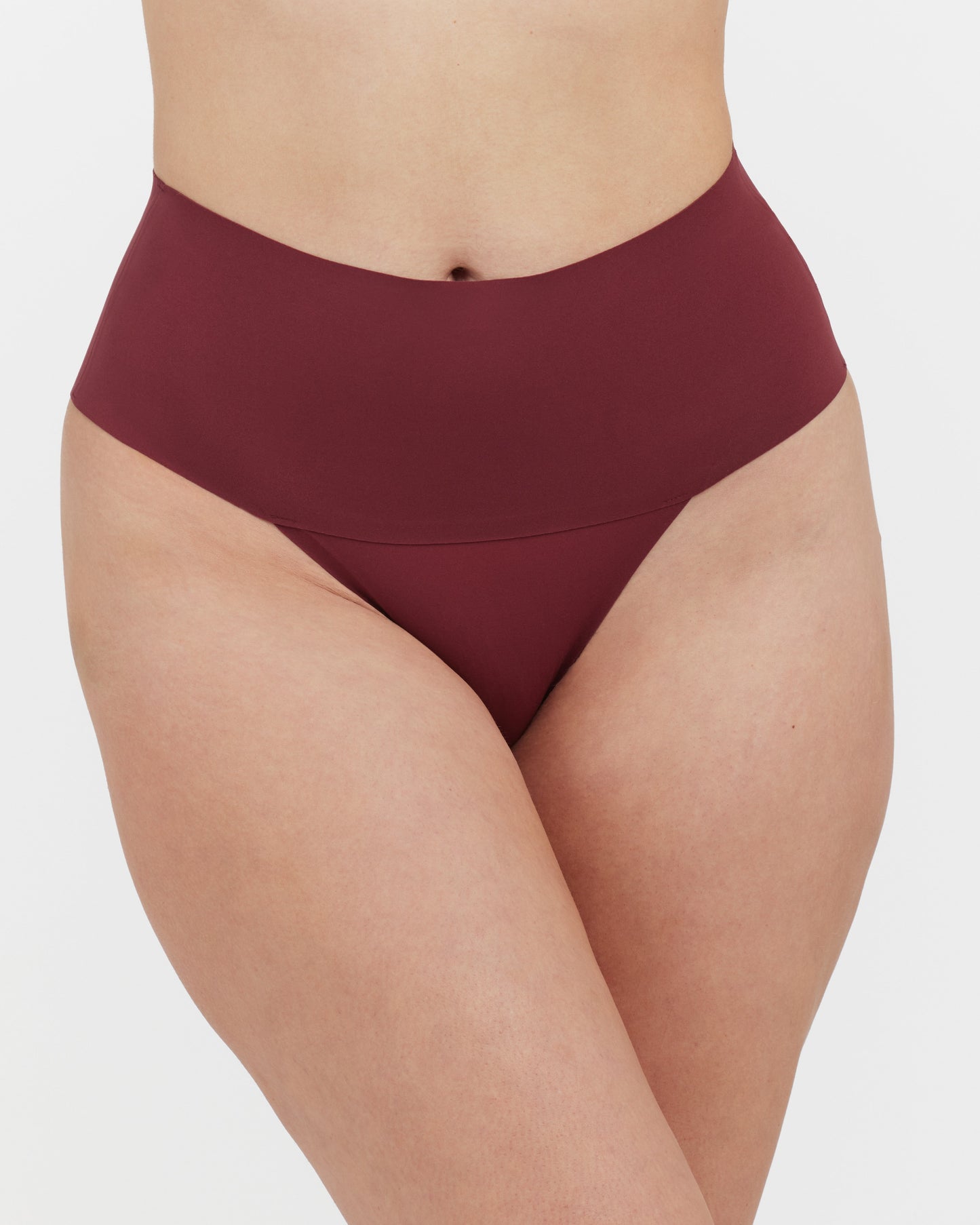 LUKUSAFIsupersmooth™ Undie-tectable® Thong