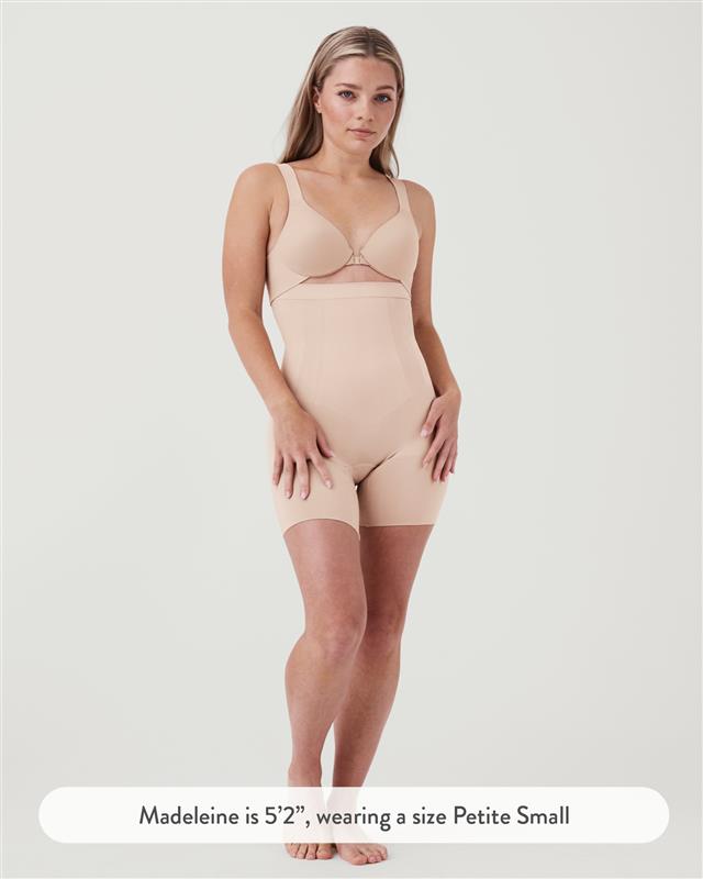 LUKUSAFIsculpt™ OnCore High-Waisted Mid-Thigh Short