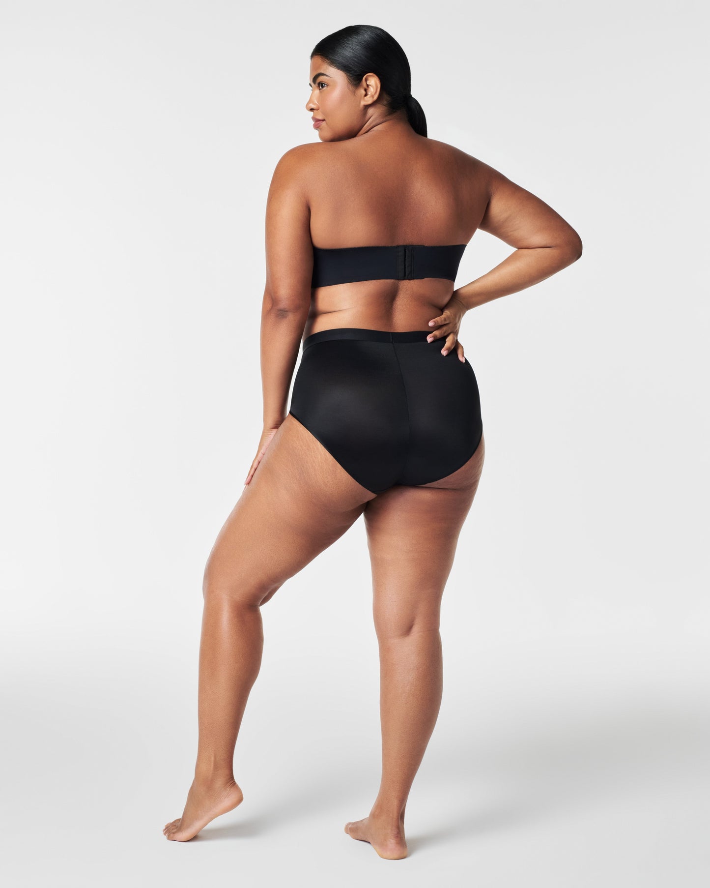 LUKUSAFIsmooth™ Suit Your Fancy Strapless Bra