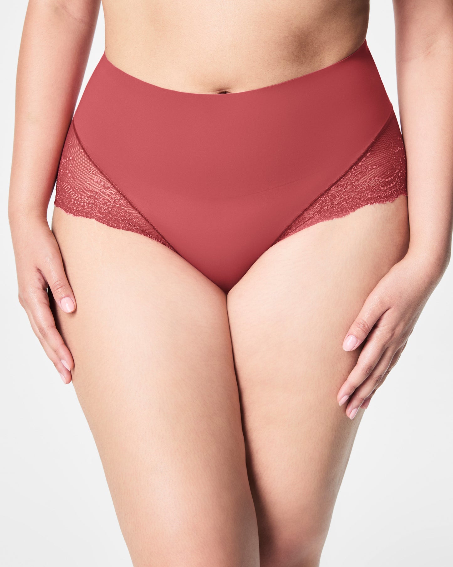LUKUSAFIsupersmooth™ Undie-tectable® Lace Hi-Hipster