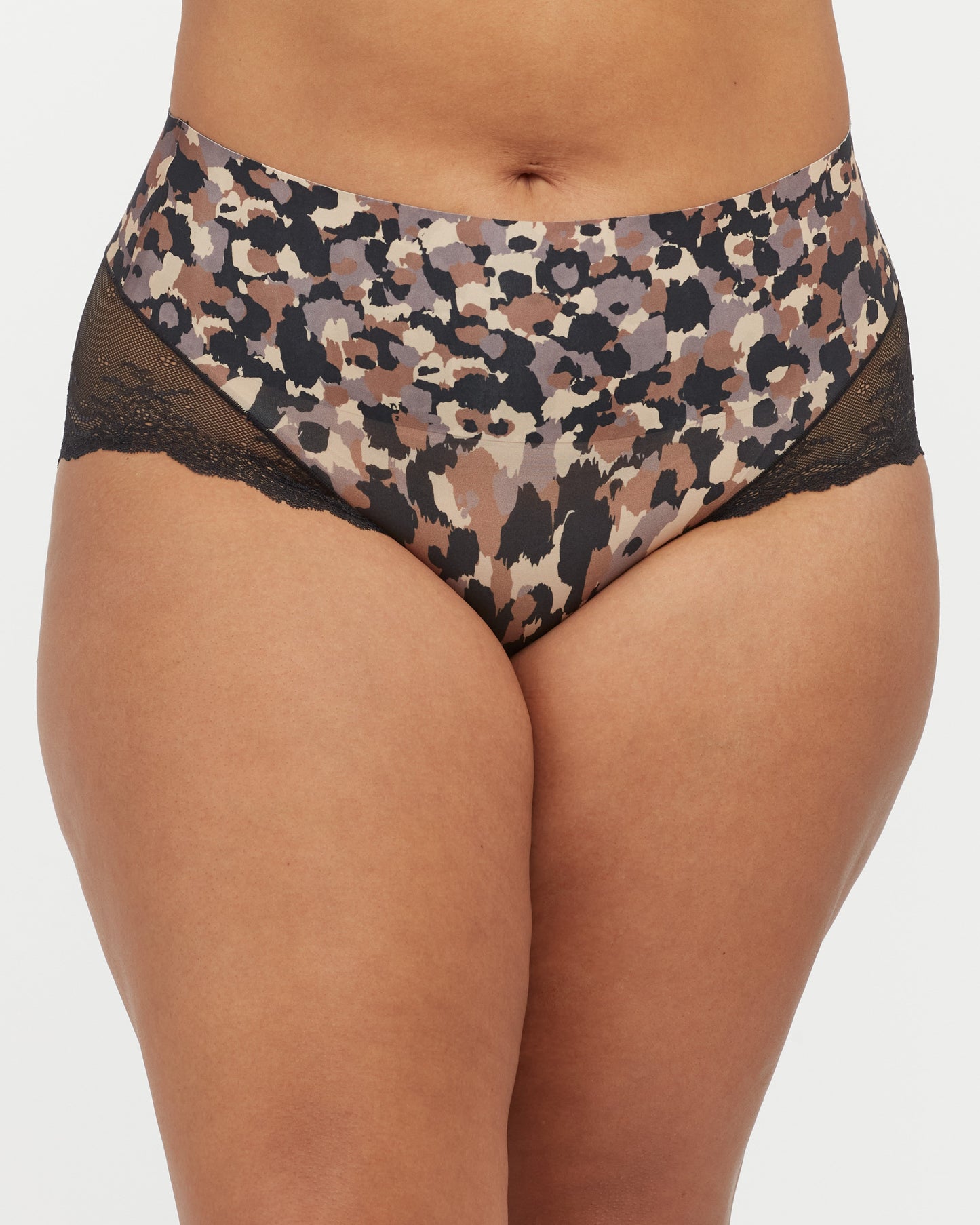 LUKUSAFIsupersmooth™ Undie-tectable® Lace Hi-Hipster