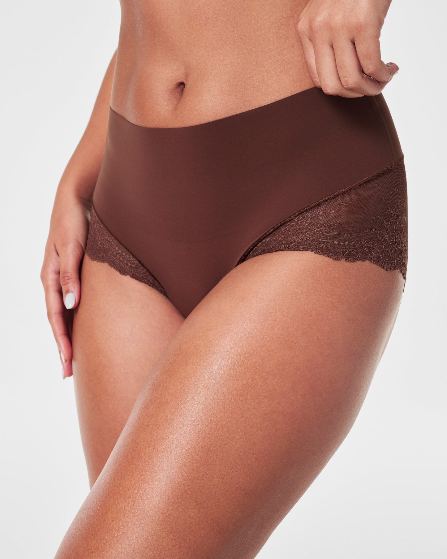 LUKUSAFIsupersmooth™ Undie-tectable® Lace Hi-Hipster