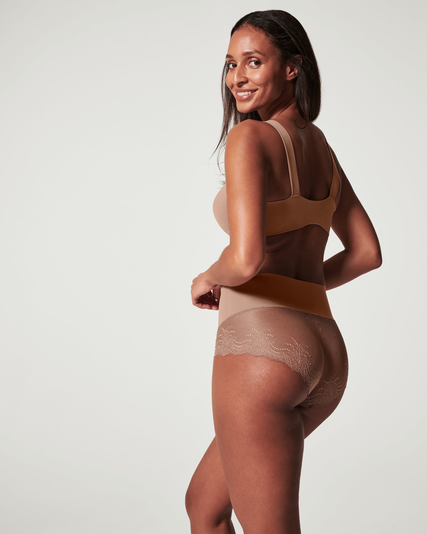 LUKUSAFIsupersmooth™ Undie-tectable® Lace Hi-Hipster